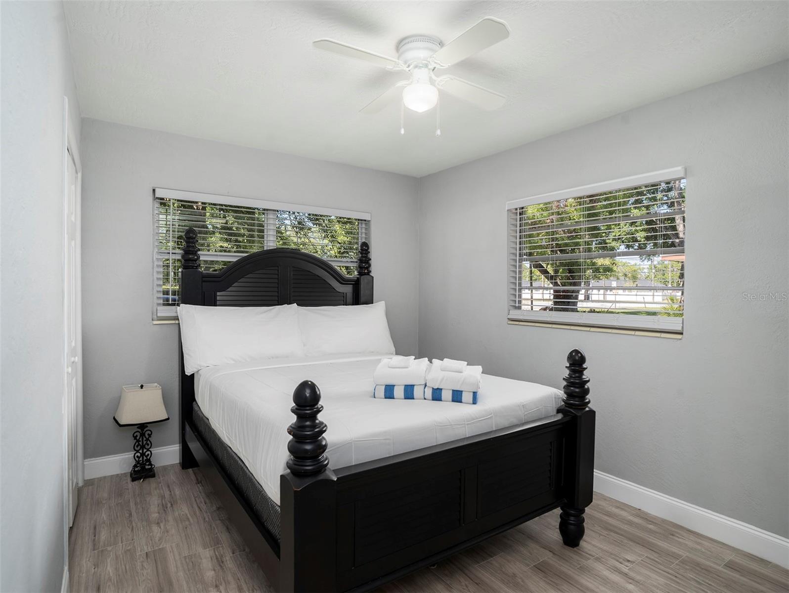 Image 4 of 25 For 4713 Rome Avenue