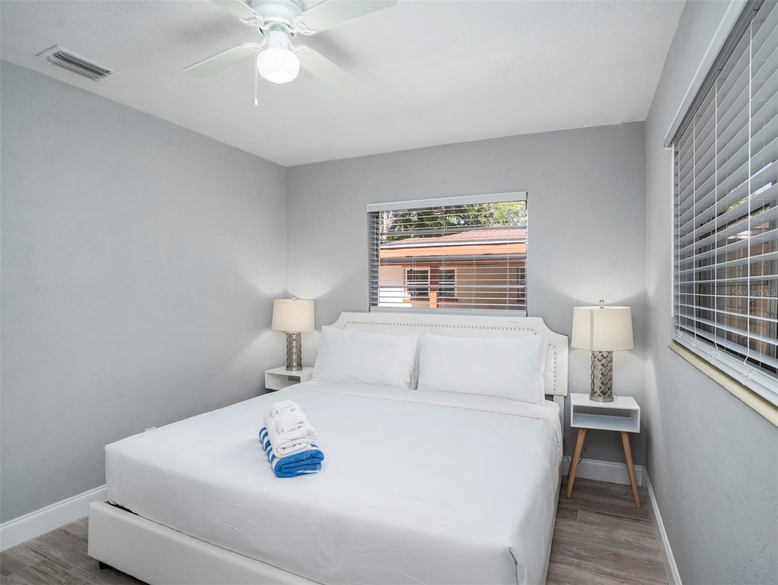 Image 7 of 25 For 4713 Rome Avenue