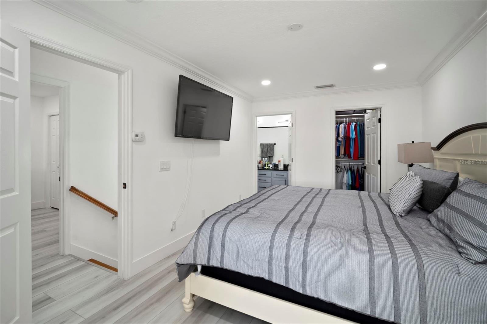 Image 31 of 84 For 634 Yardarm Drive