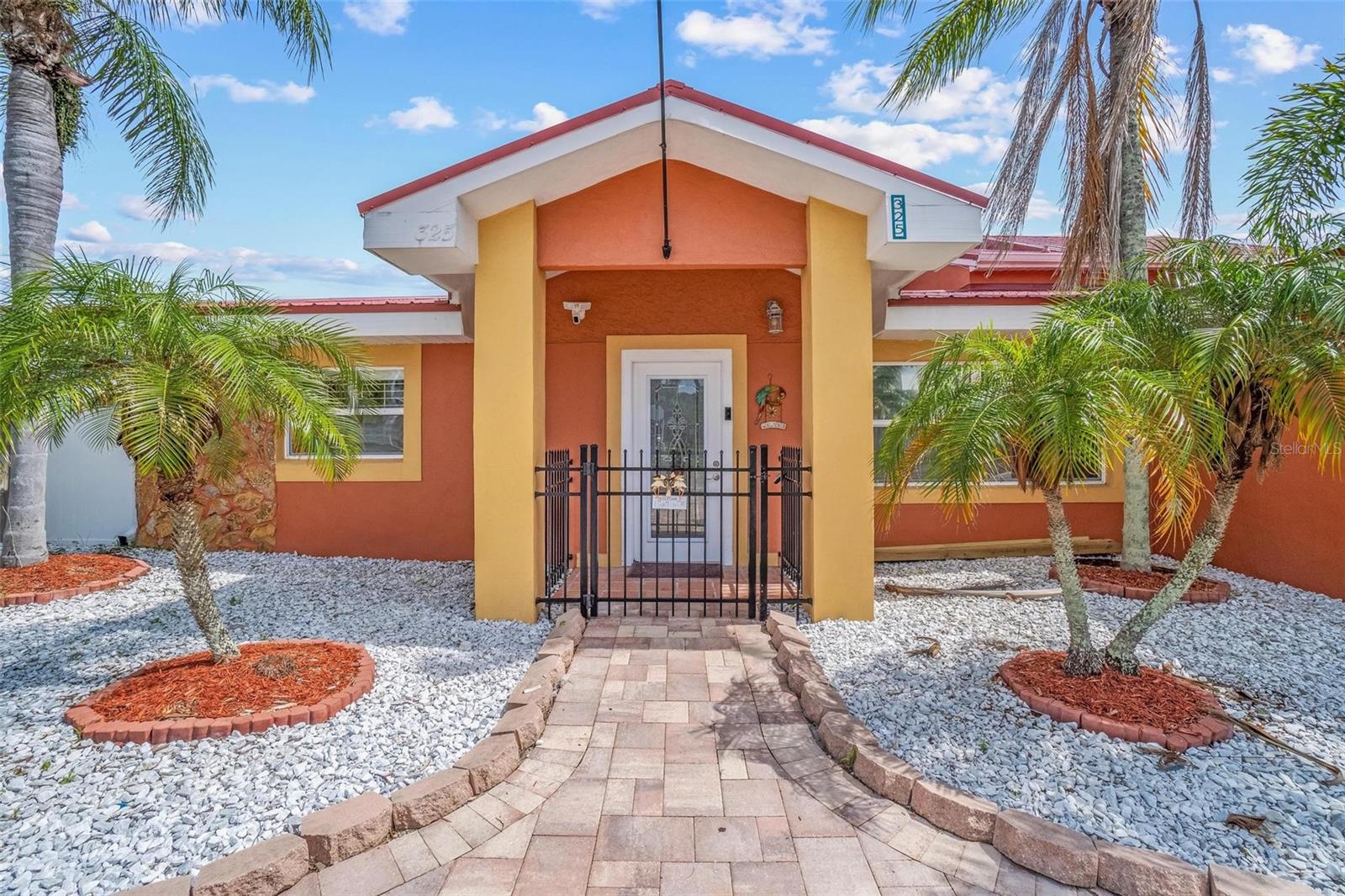 Image 45 of 53 For 325 Martin Luther King Jr Drive