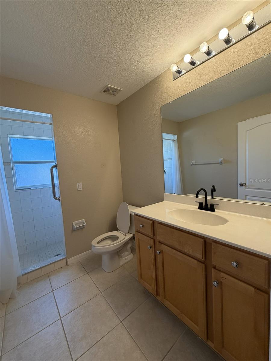 Image 18 of 28 For 4672 Mulgrave Avenue