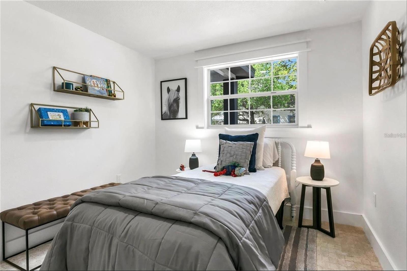 Image 15 of 21 For 301 Fremont Avenue