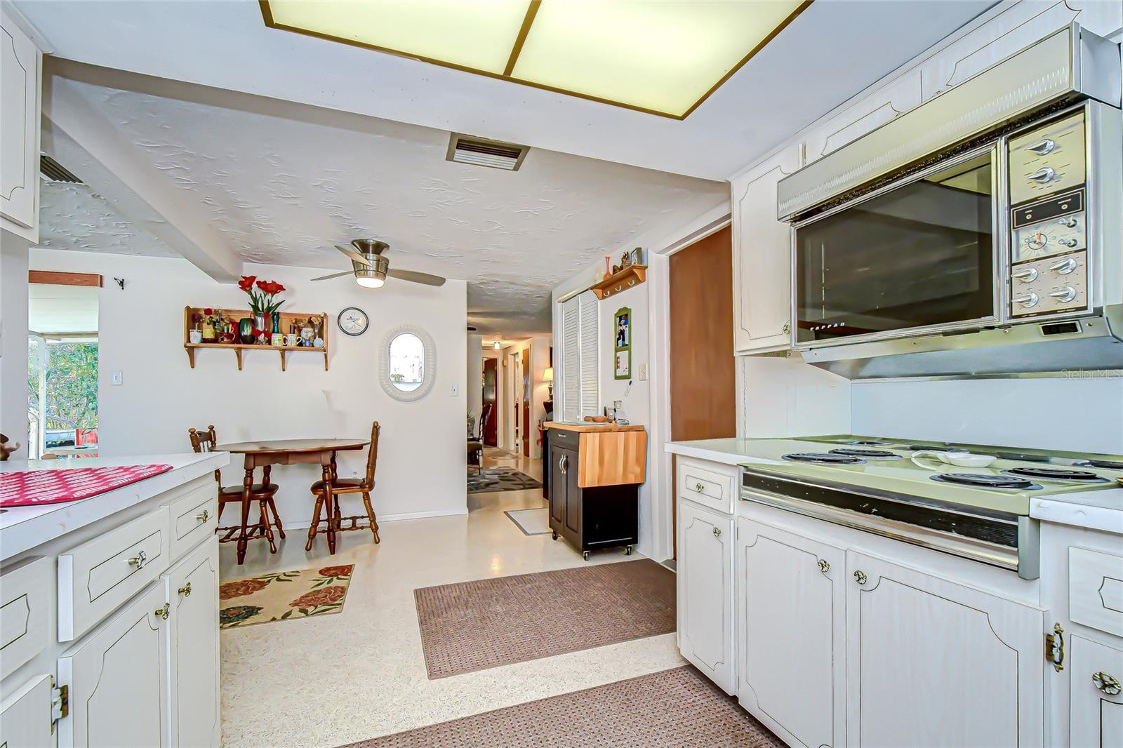 Image 9 of 21 For 2128 Shannon Drive