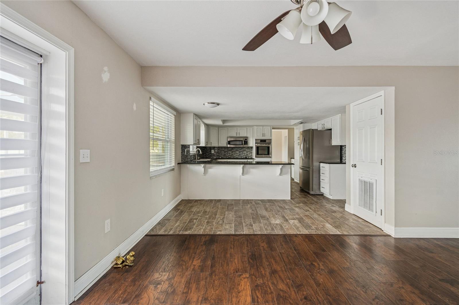 Image 18 of 100 For 7703 17th Avenue Nw