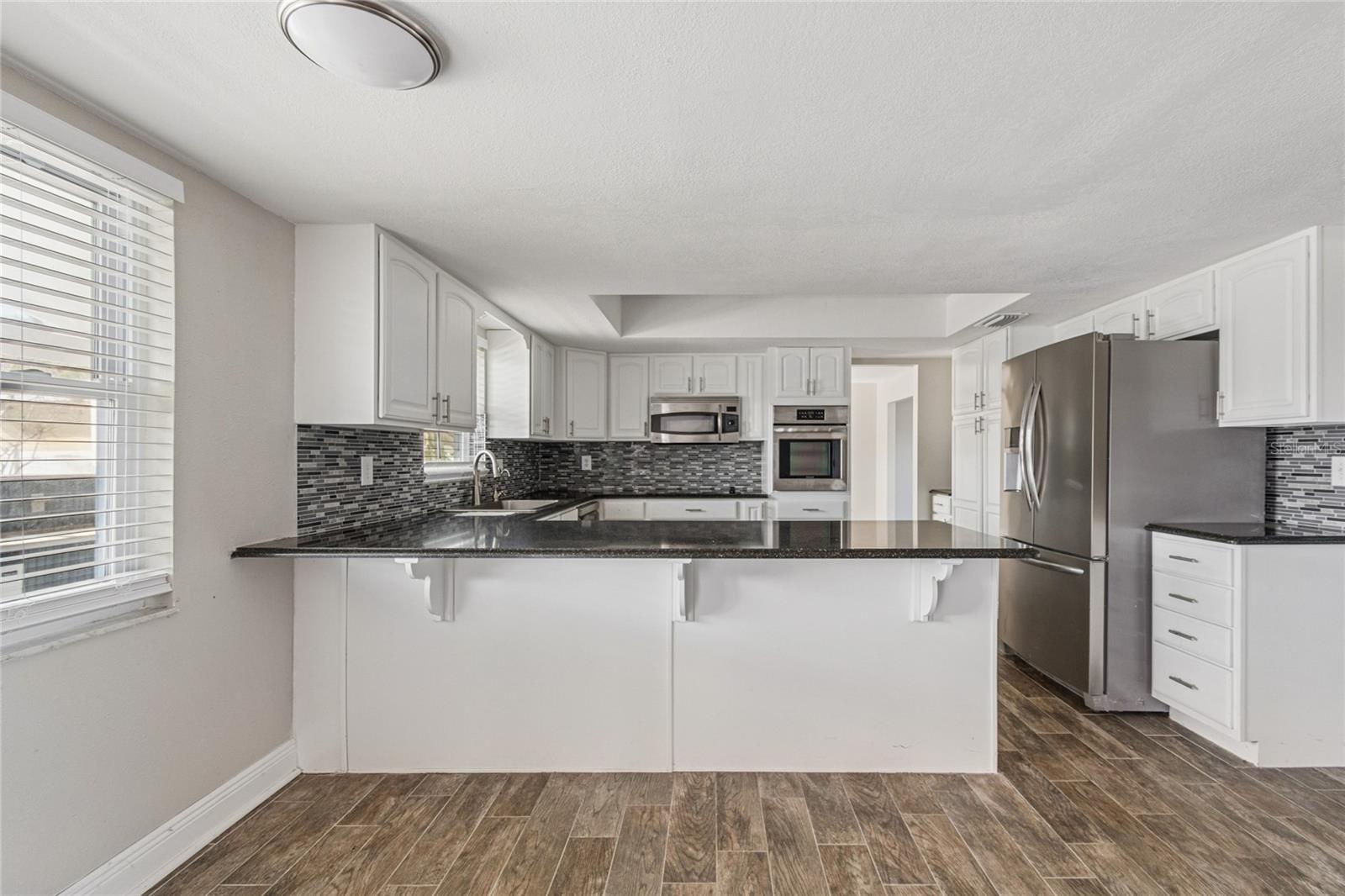 Image 20 of 100 For 7703 17th Avenue Nw