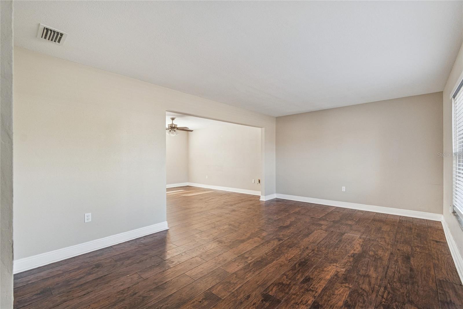 Image 37 of 100 For 7703 17th Avenue Nw