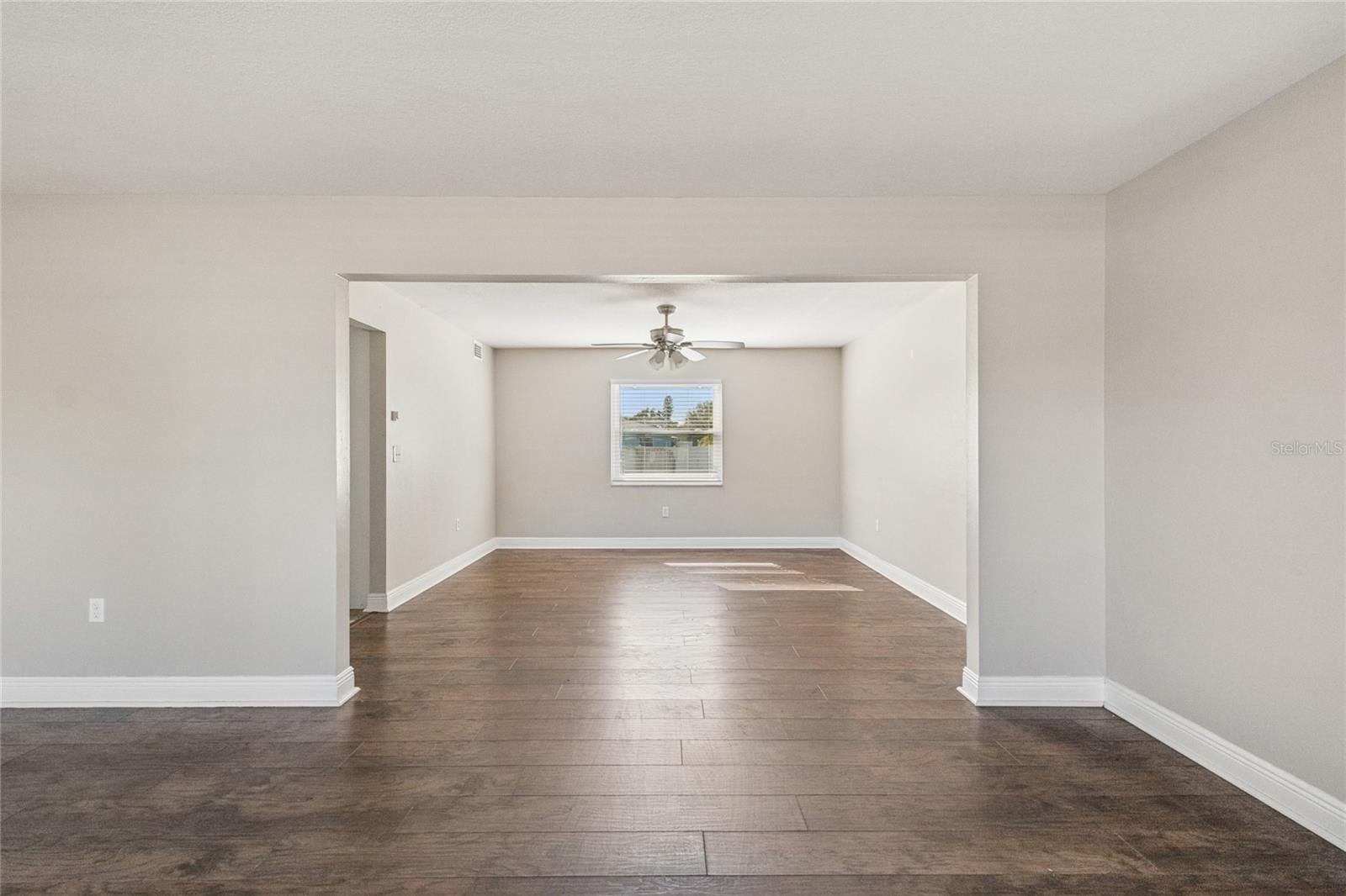 Image 41 of 100 For 7703 17th Avenue Nw