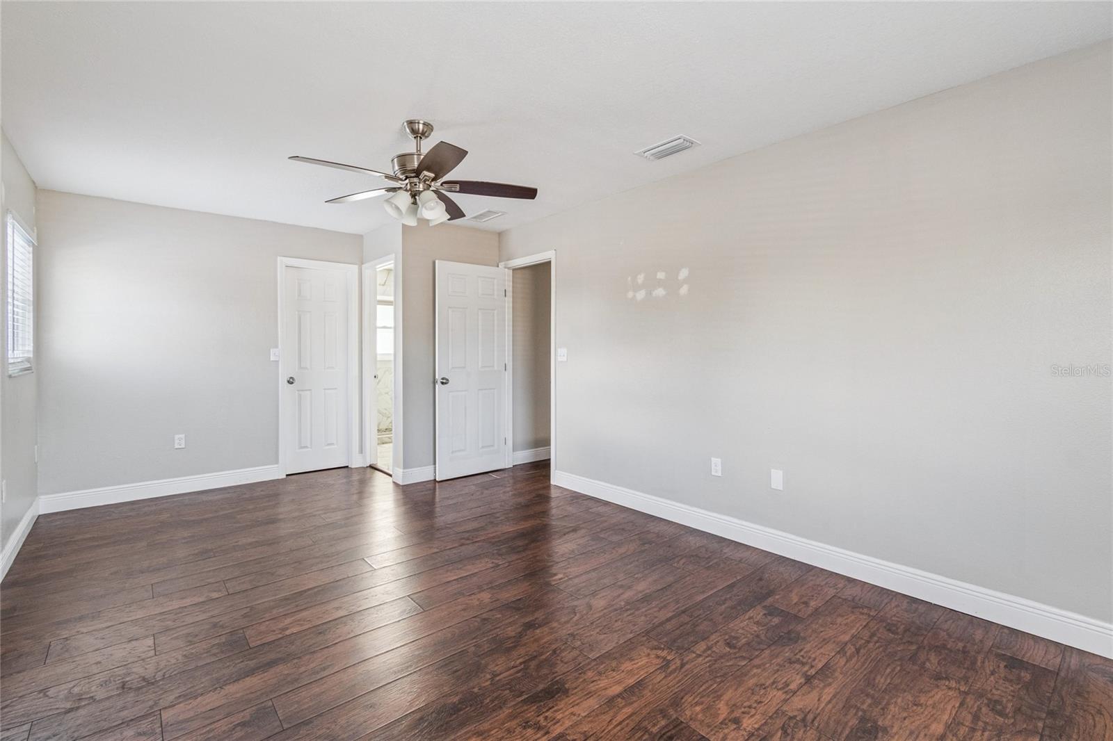 Image 51 of 100 For 7703 17th Avenue Nw