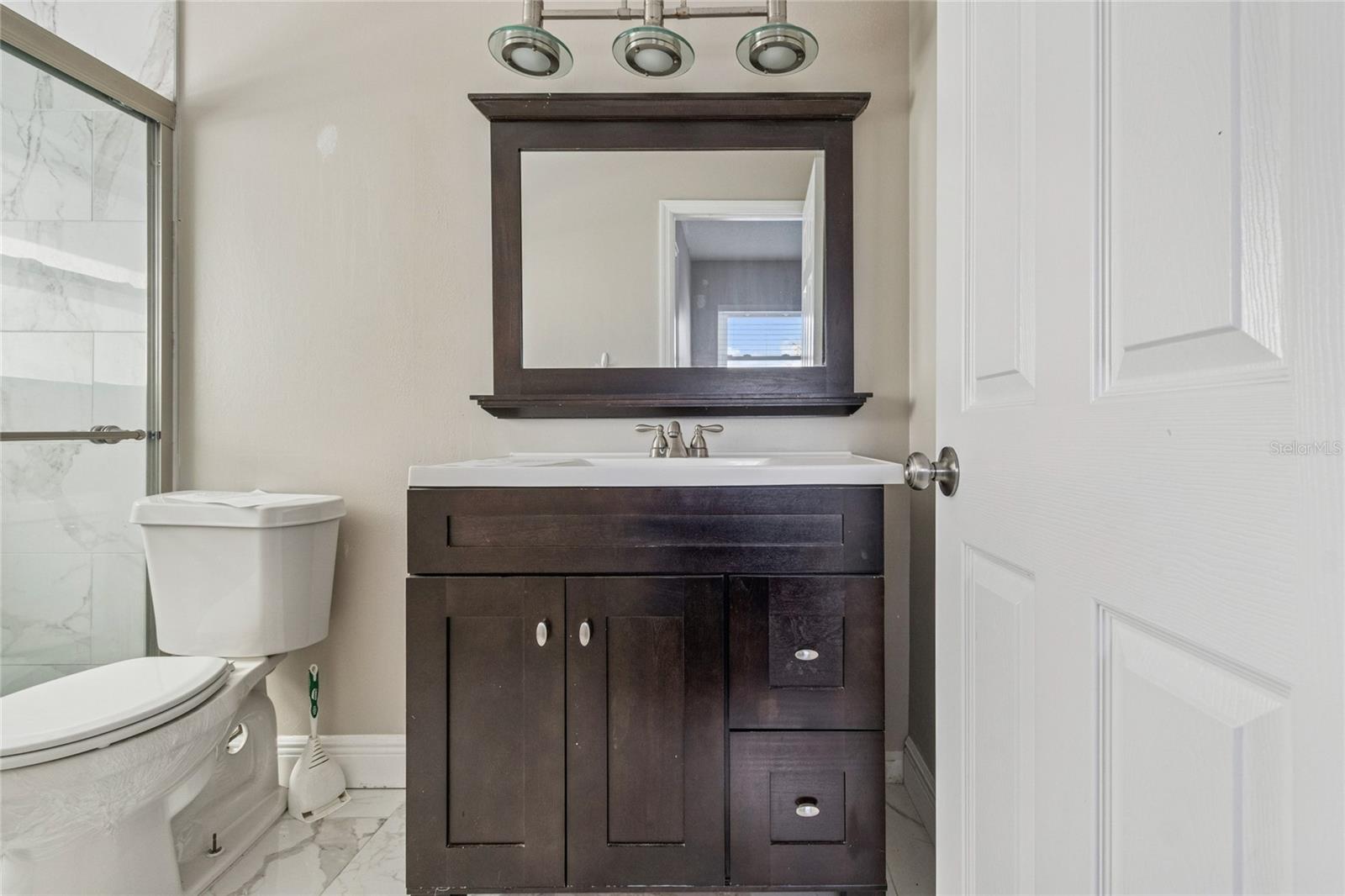 Image 52 of 100 For 7703 17th Avenue Nw