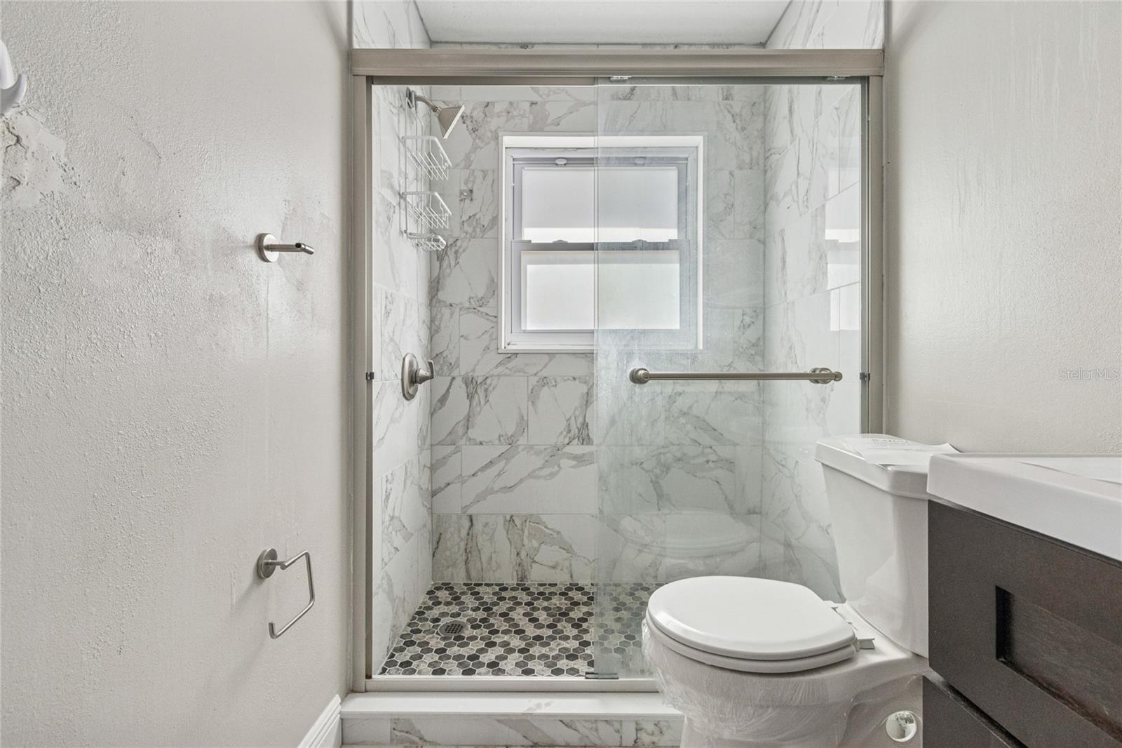 Image 53 of 100 For 7703 17th Avenue Nw