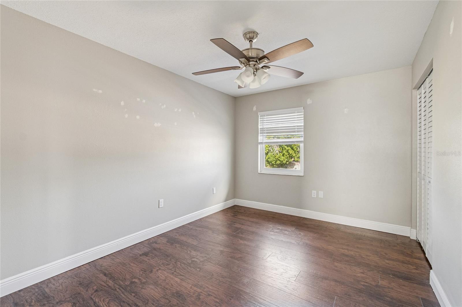 Image 56 of 100 For 7703 17th Avenue Nw