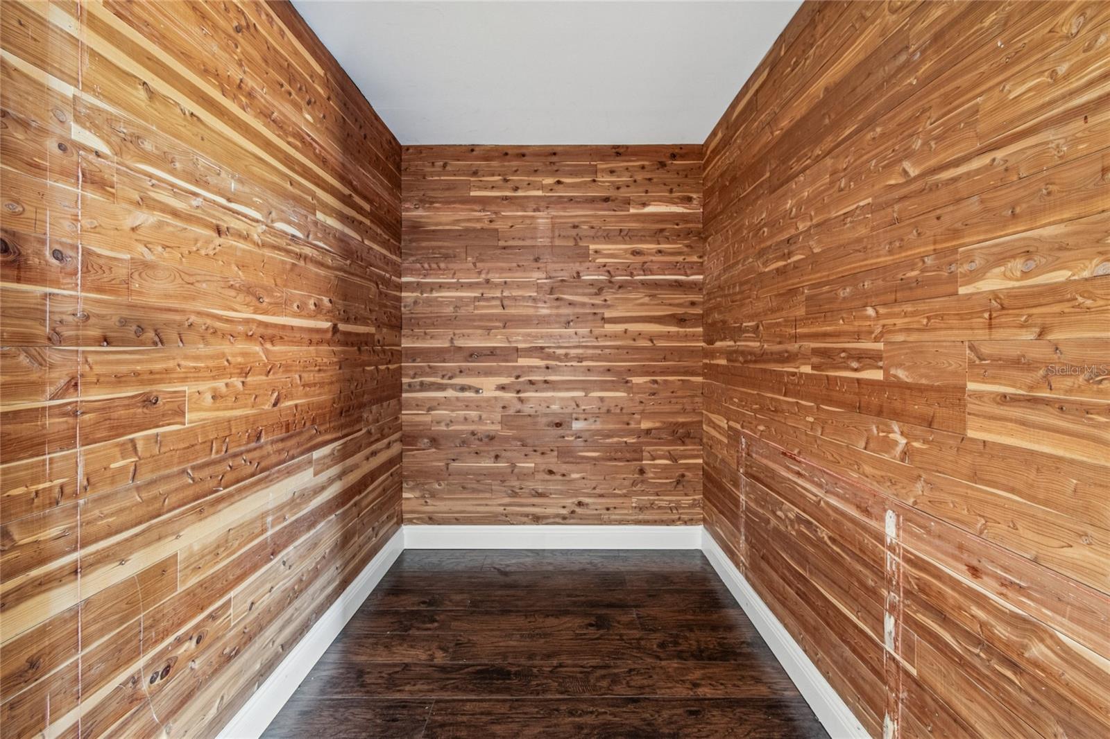 Image 64 of 100 For 7703 17th Avenue Nw