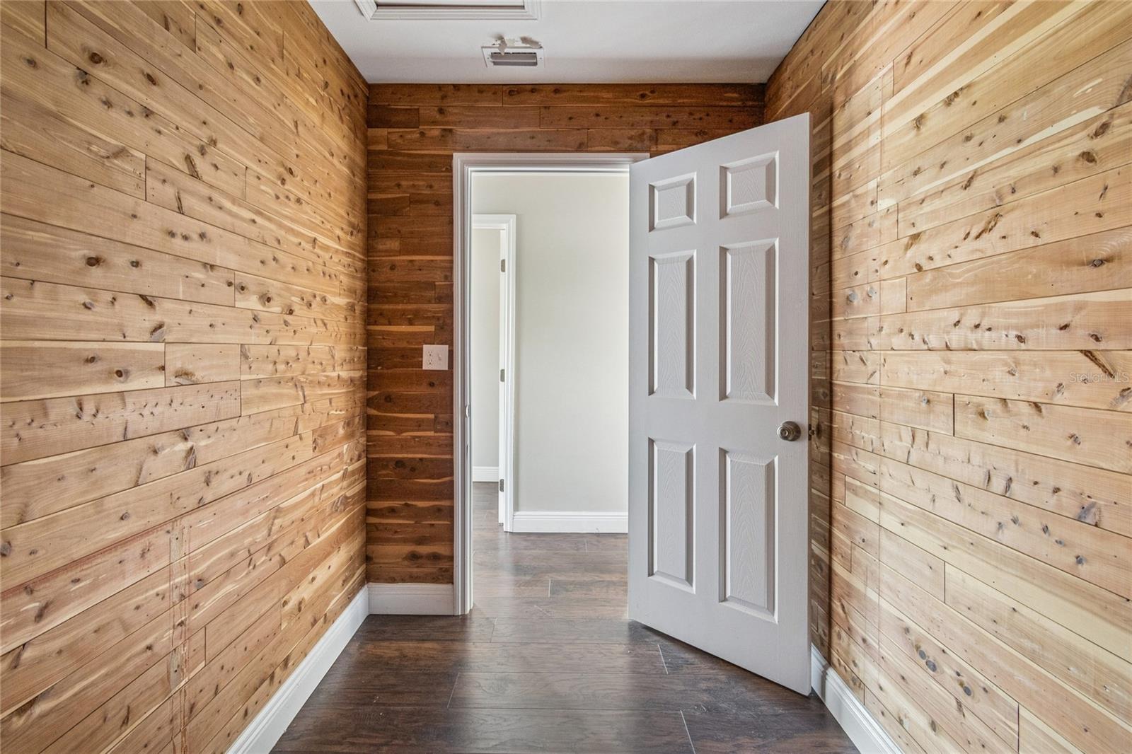 Image 65 of 100 For 7703 17th Avenue Nw