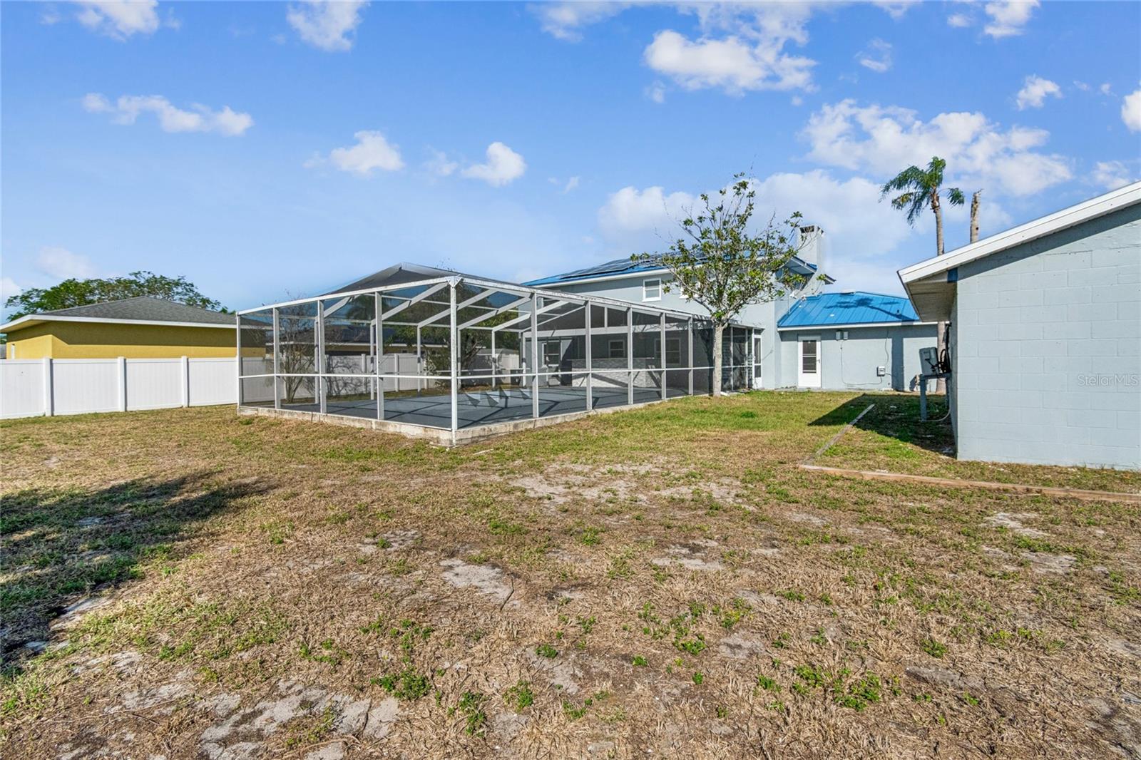 Image 88 of 100 For 7703 17th Avenue Nw