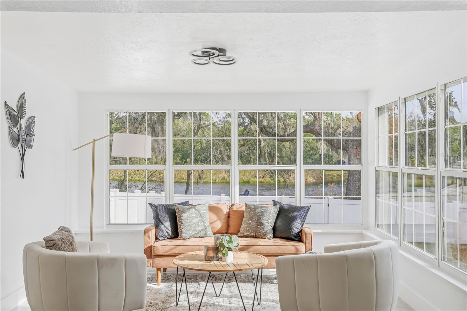 Image 14 of 45 For 1005 Cedar Lake Drive