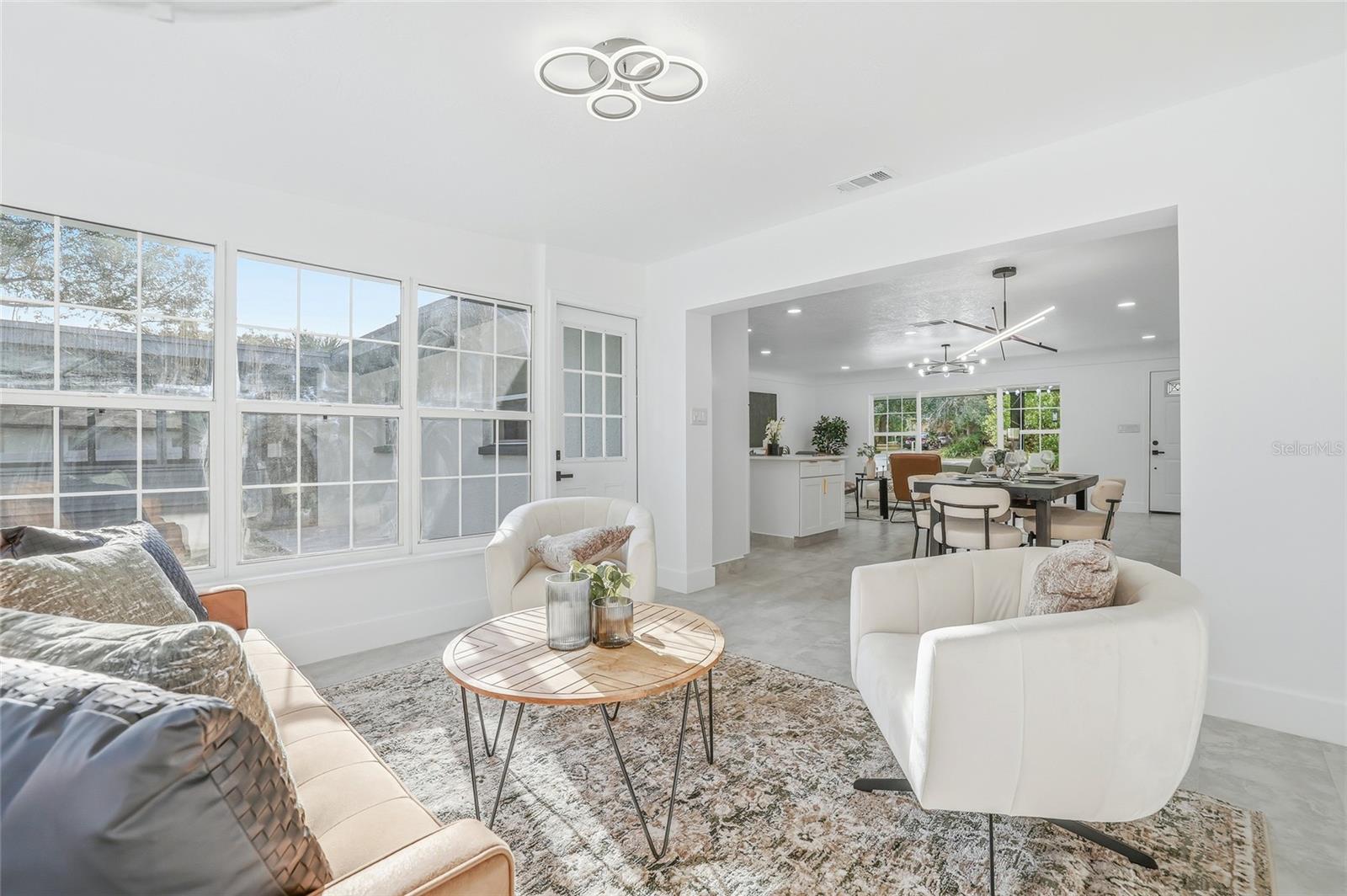 Image 15 of 45 For 1005 Cedar Lake Drive