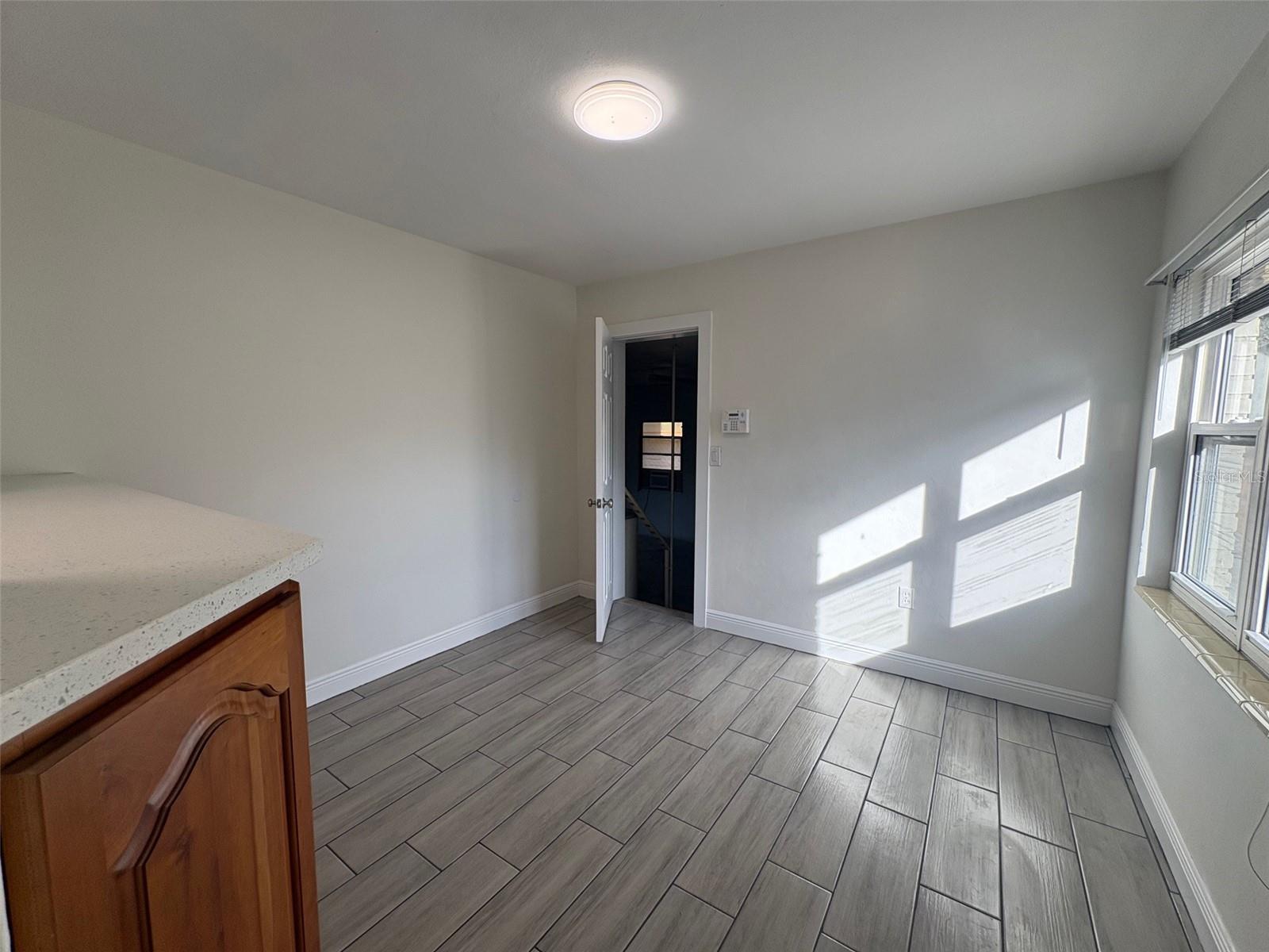 Image 17 of 23 For 5201 Dr Martin Luther King Jr Street N