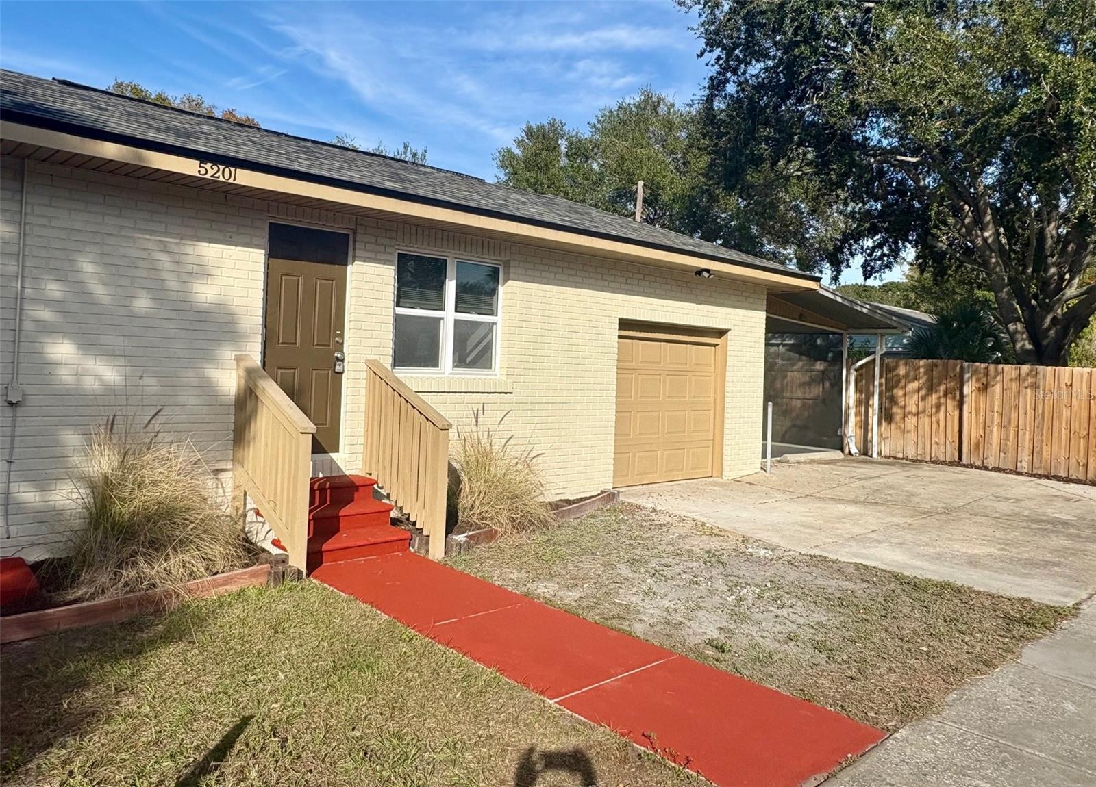 Image 9 of 23 For 5201 Dr Martin Luther King Jr Street N