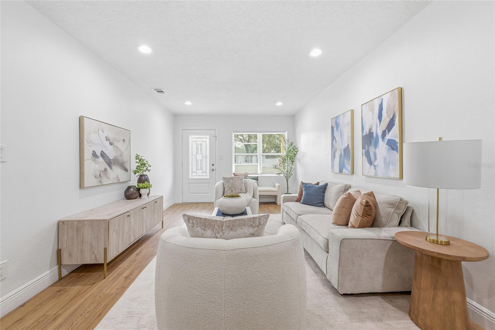 Image 5 of 38 For 3307 Ballast Point Boulevard