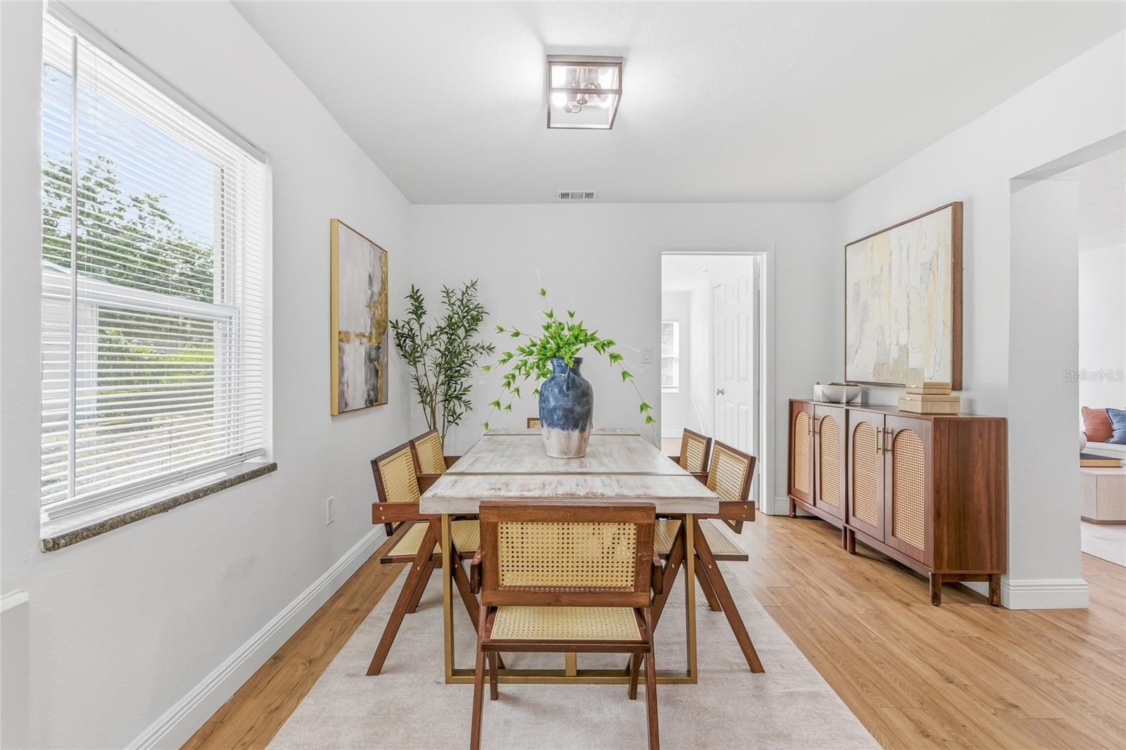 Image 6 of 38 For 3307 Ballast Point Boulevard