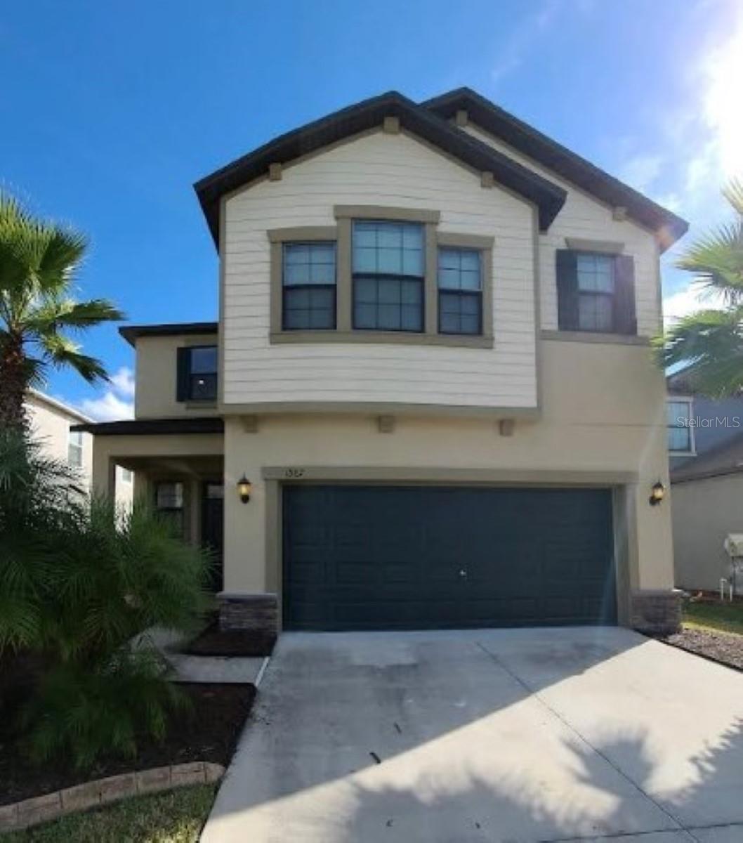 Listing Details for 1562 Ludington Avenue, WESLEY CHAPEL, FL 33543