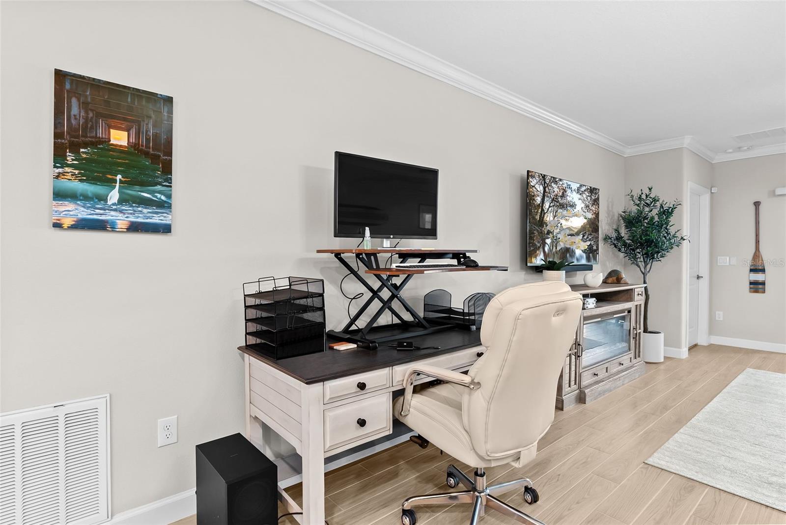 Image 19 of 43 For 10232 Echo Dock Loop