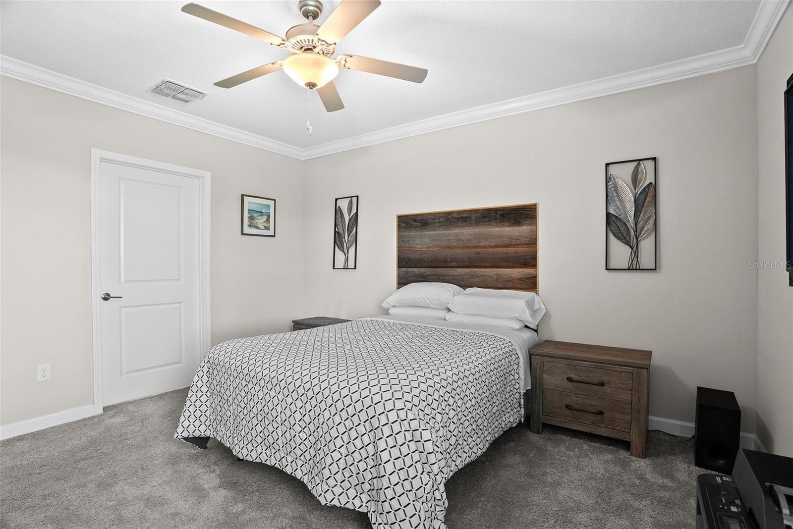 Image 21 of 43 For 10232 Echo Dock Loop