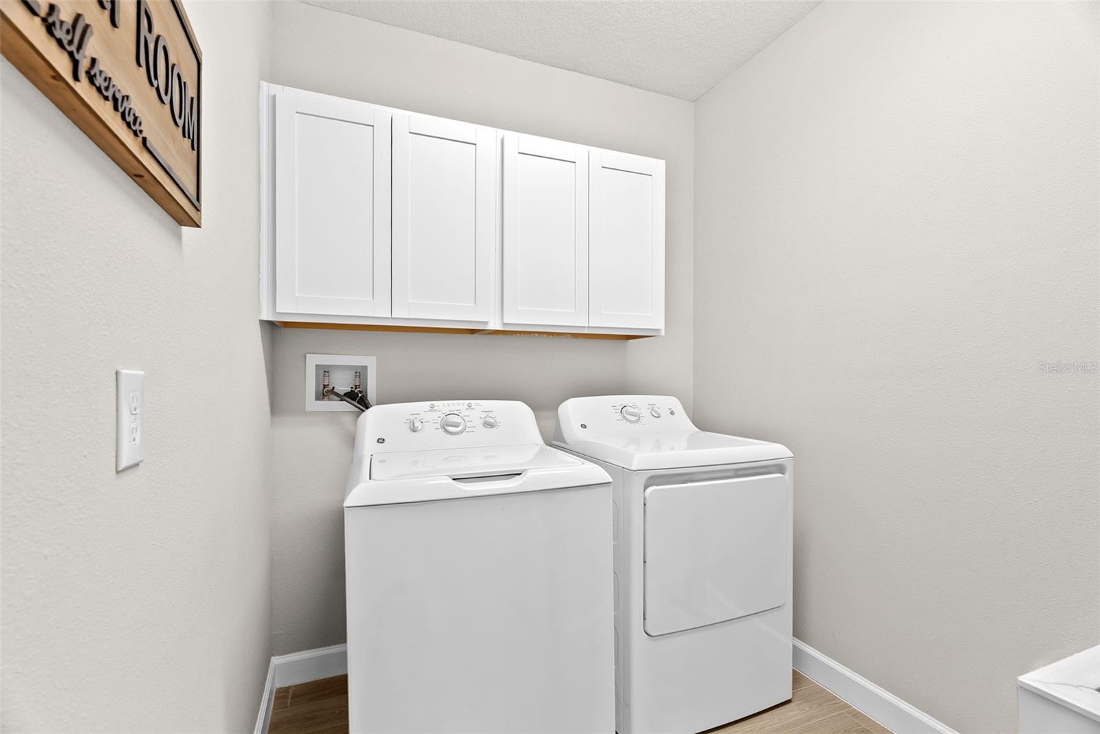 Image 34 of 43 For 10232 Echo Dock Loop