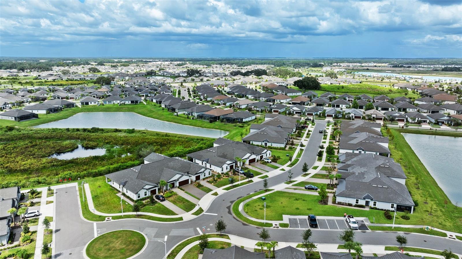 Image 40 of 43 For 10232 Echo Dock Loop