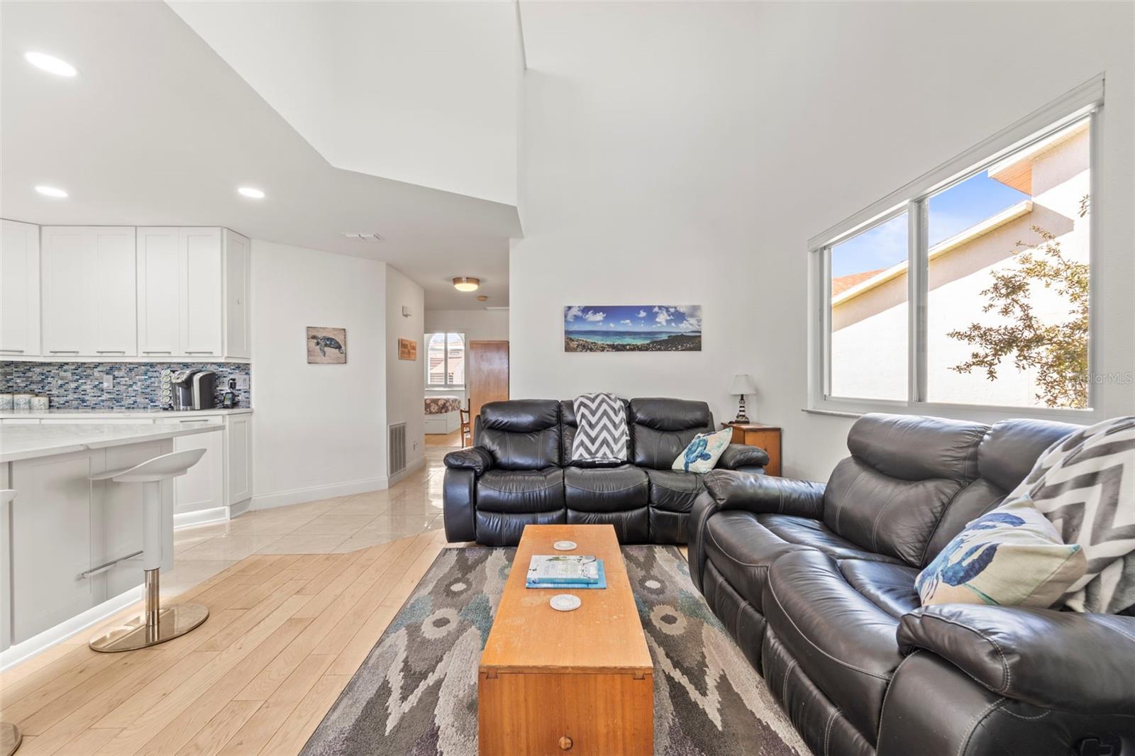 Image 17 of 87 For 2385 Hanover Drive