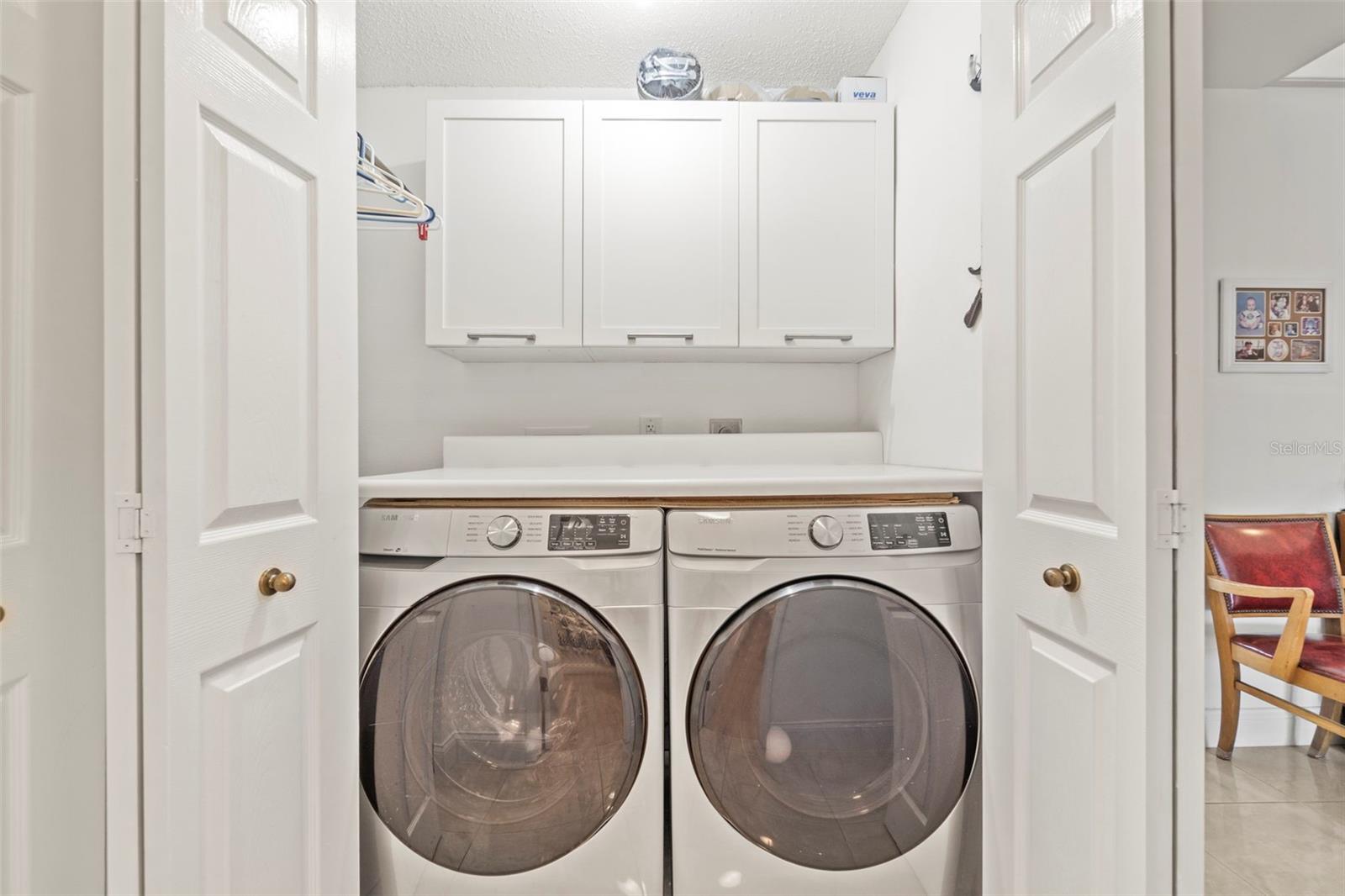 Image 24 of 87 For 2385 Hanover Drive