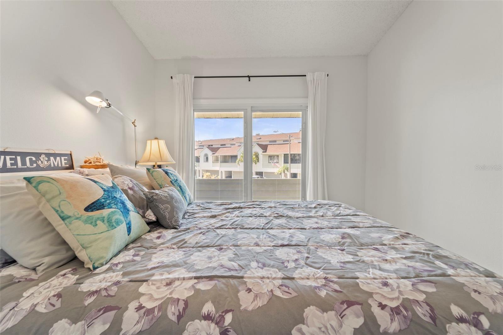 Image 25 of 87 For 2385 Hanover Drive