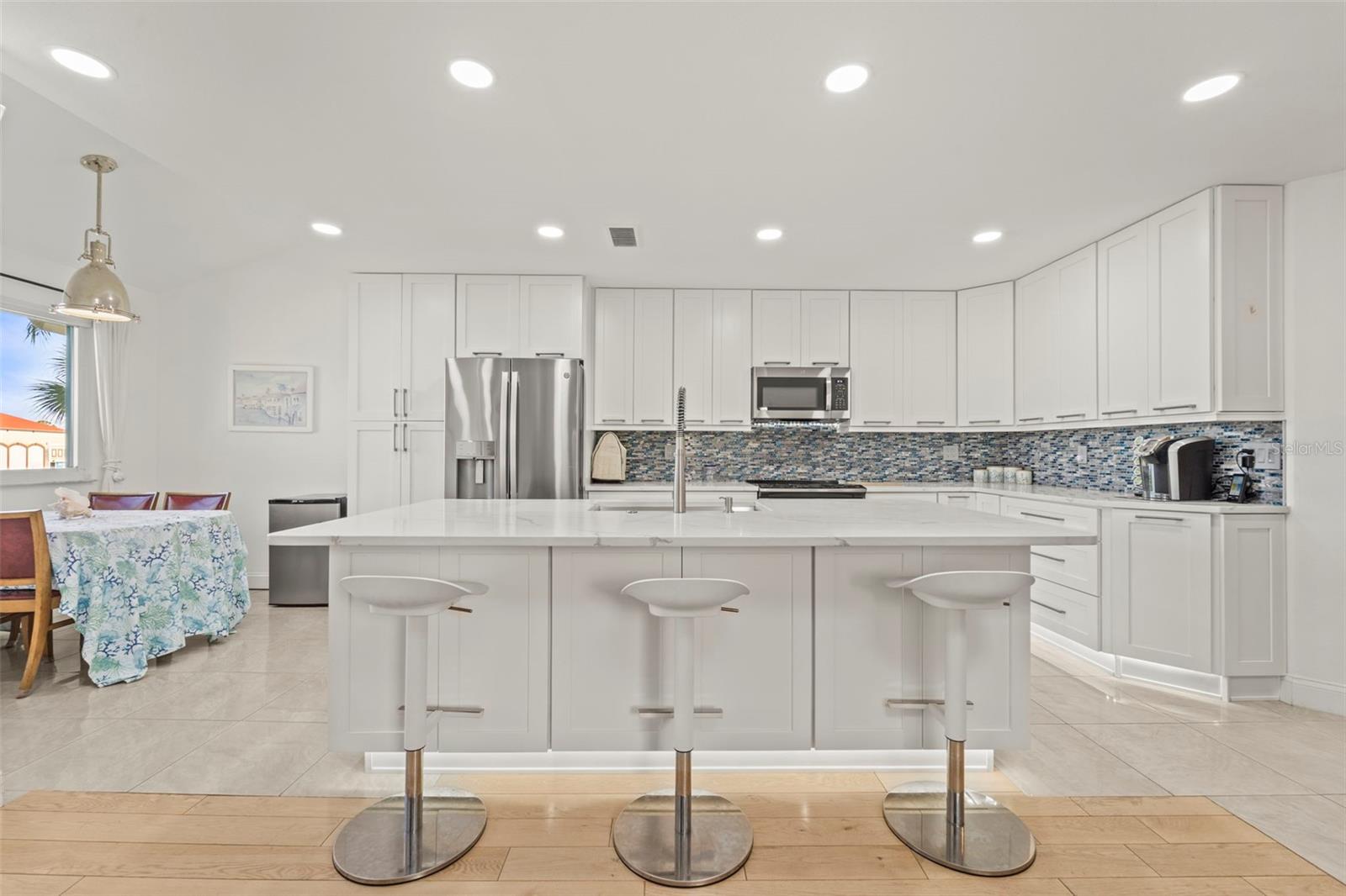 Image 4 of 87 For 2385 Hanover Drive