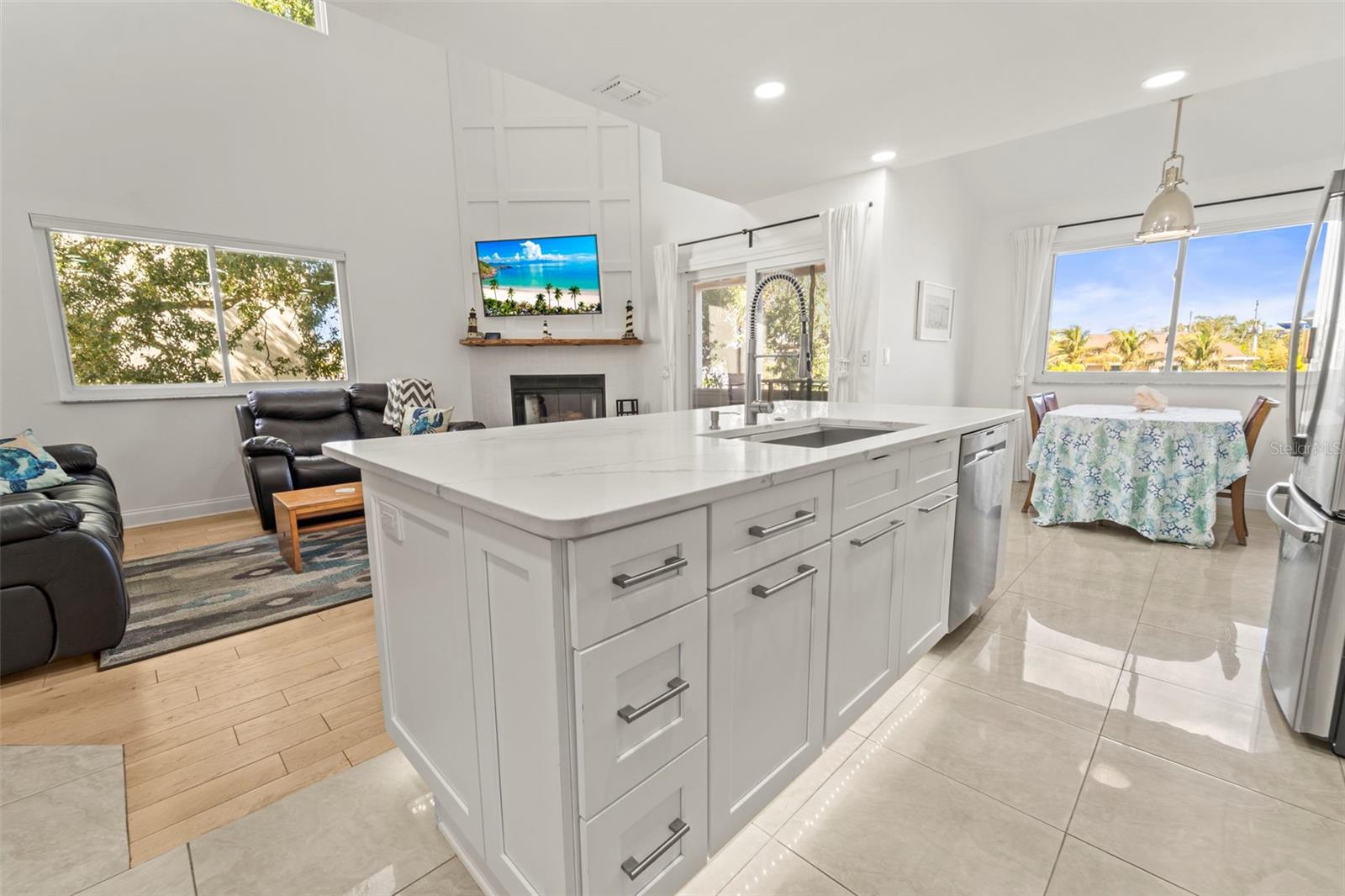 Image 42 of 87 For 2385 Hanover Drive