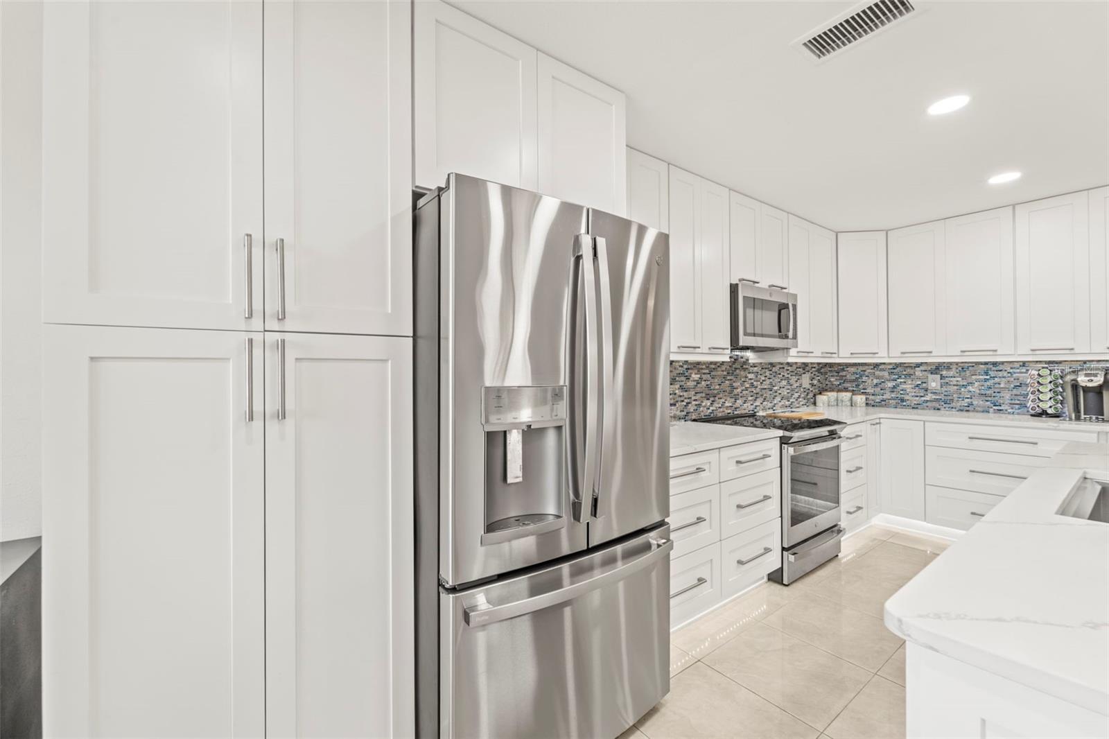 Image 51 of 87 For 2385 Hanover Drive