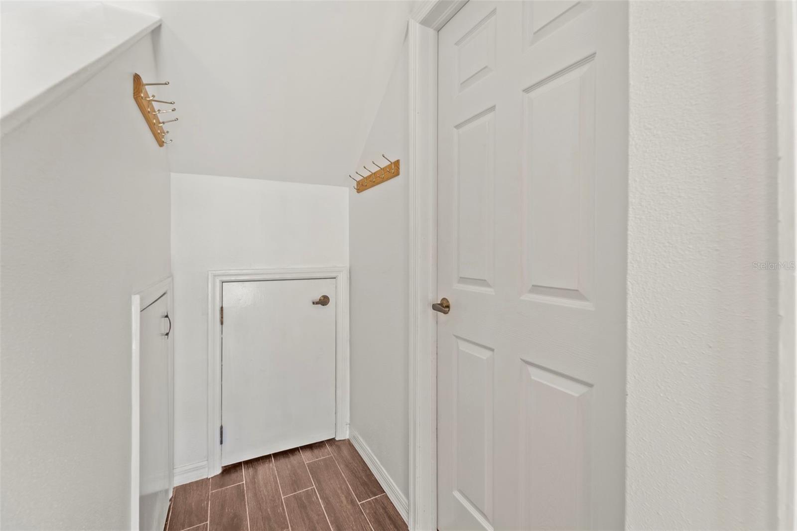 Image 60 of 87 For 2385 Hanover Drive