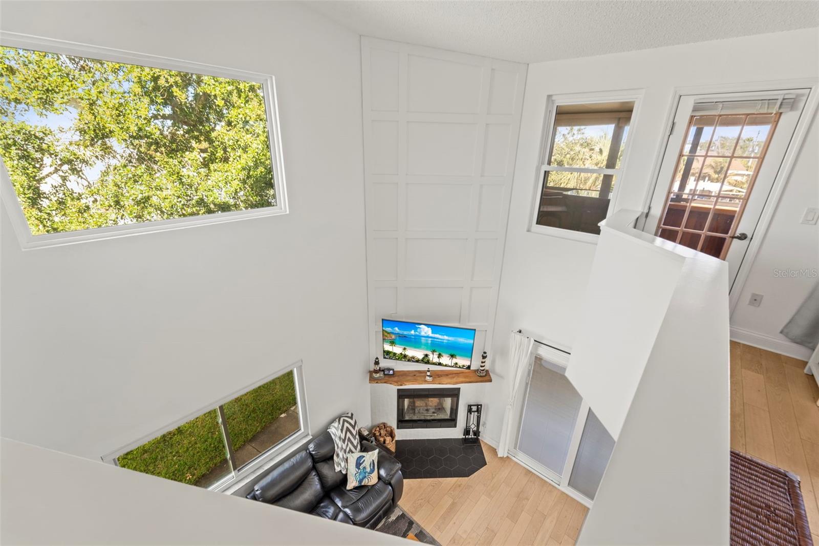 Image 7 of 87 For 2385 Hanover Drive