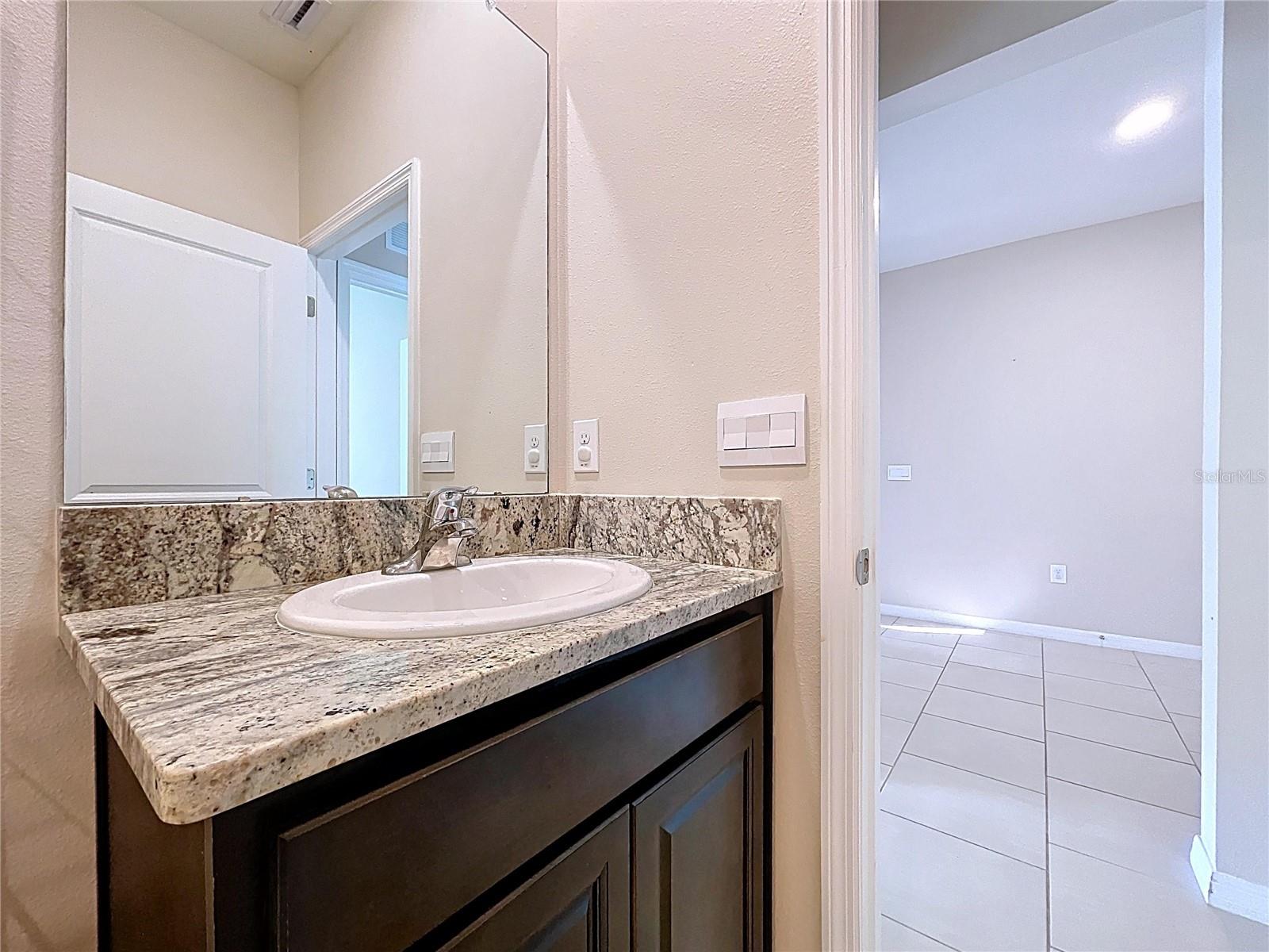 Image 11 of 69 For 10609 Laxer Cay Loop