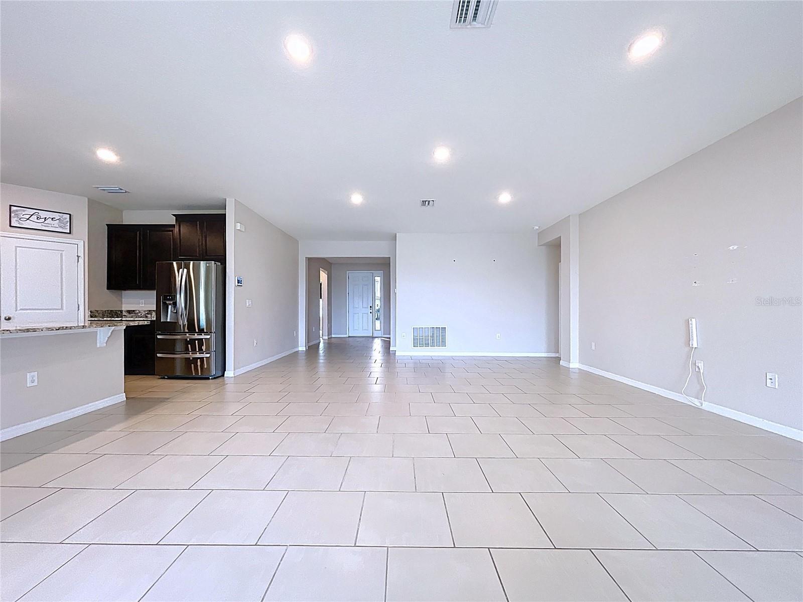 Image 19 of 69 For 10609 Laxer Cay Loop