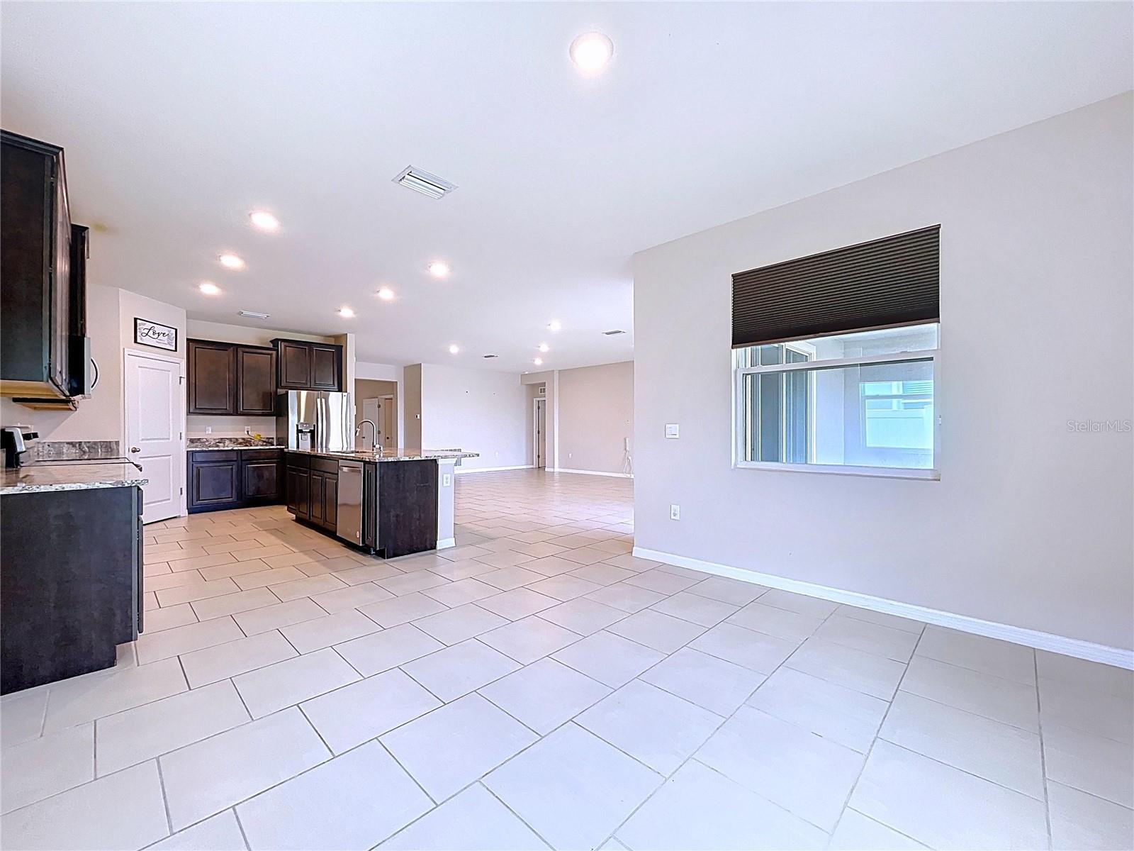 Image 23 of 69 For 10609 Laxer Cay Loop