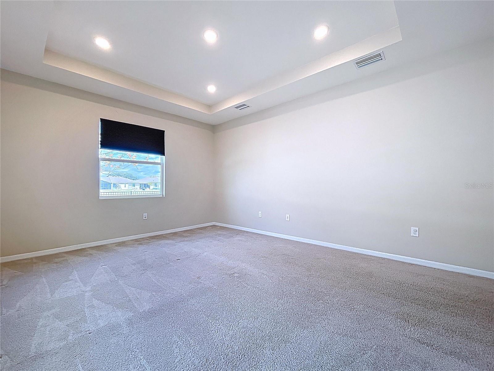 Image 41 of 69 For 10609 Laxer Cay Loop