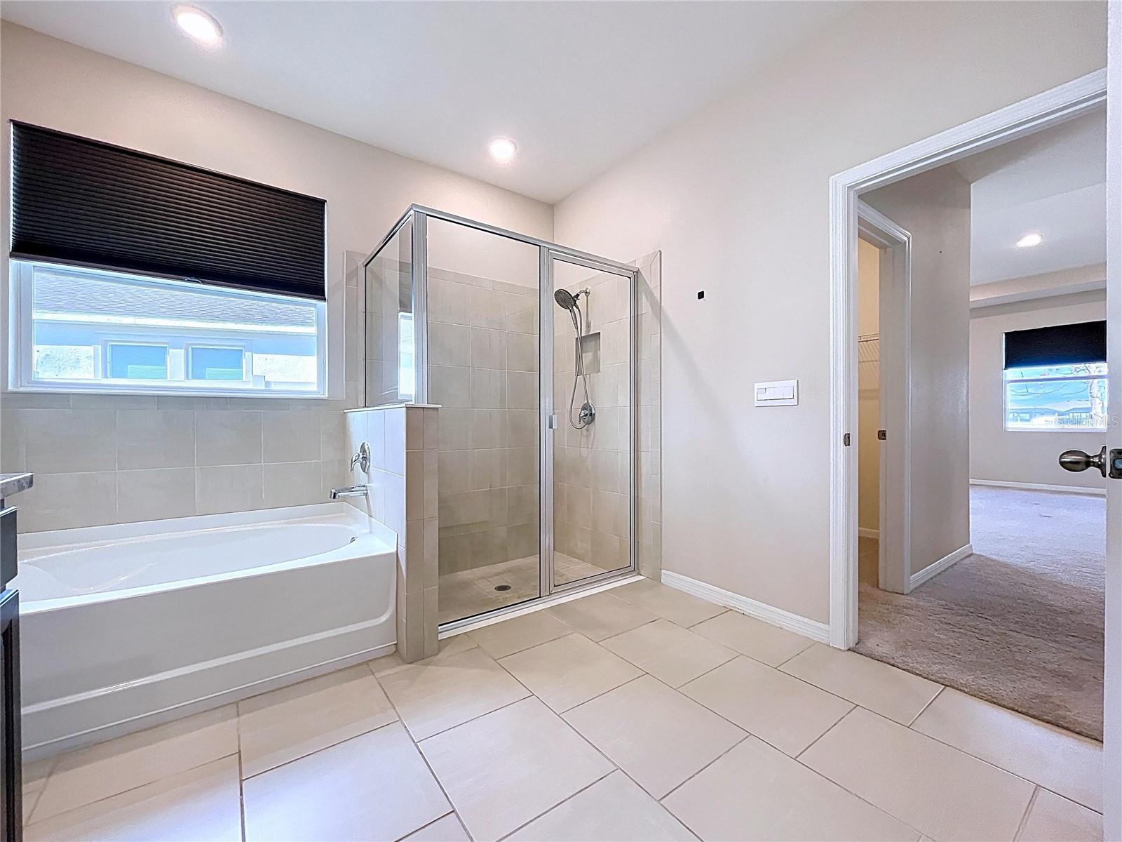 Image 42 of 69 For 10609 Laxer Cay Loop