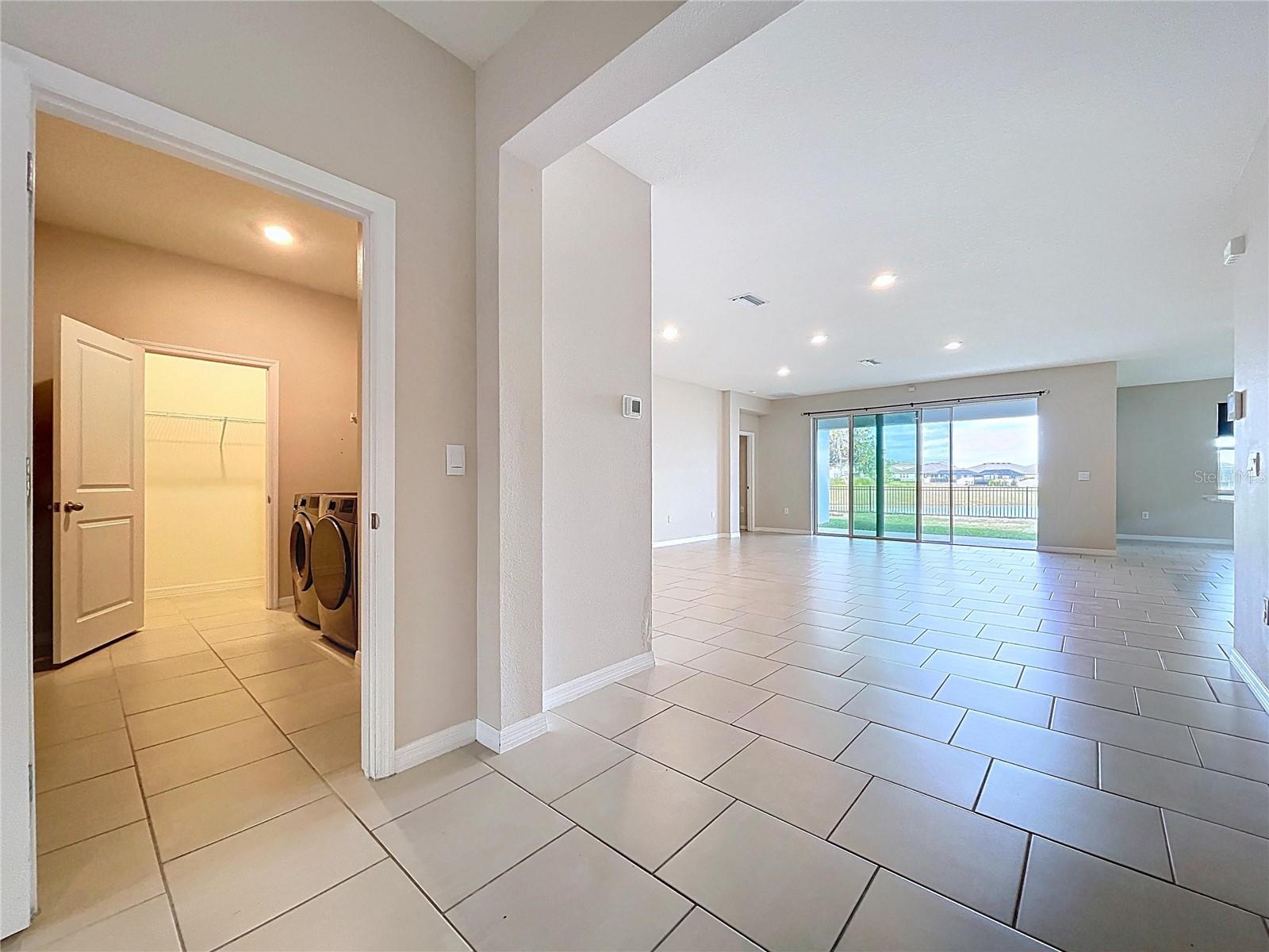 Image 53 of 69 For 10609 Laxer Cay Loop