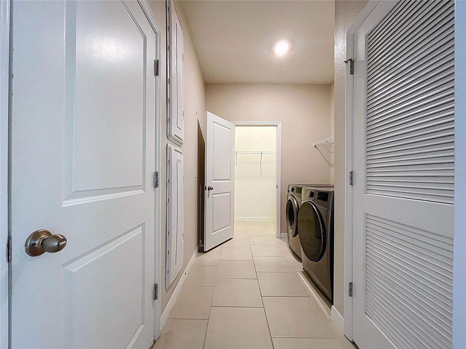 Image 55 of 69 For 10609 Laxer Cay Loop