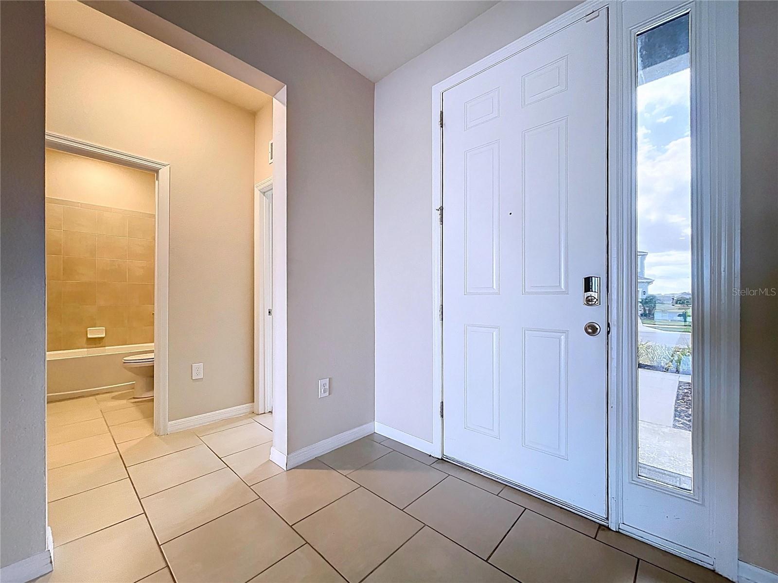 Image 6 of 69 For 10609 Laxer Cay Loop