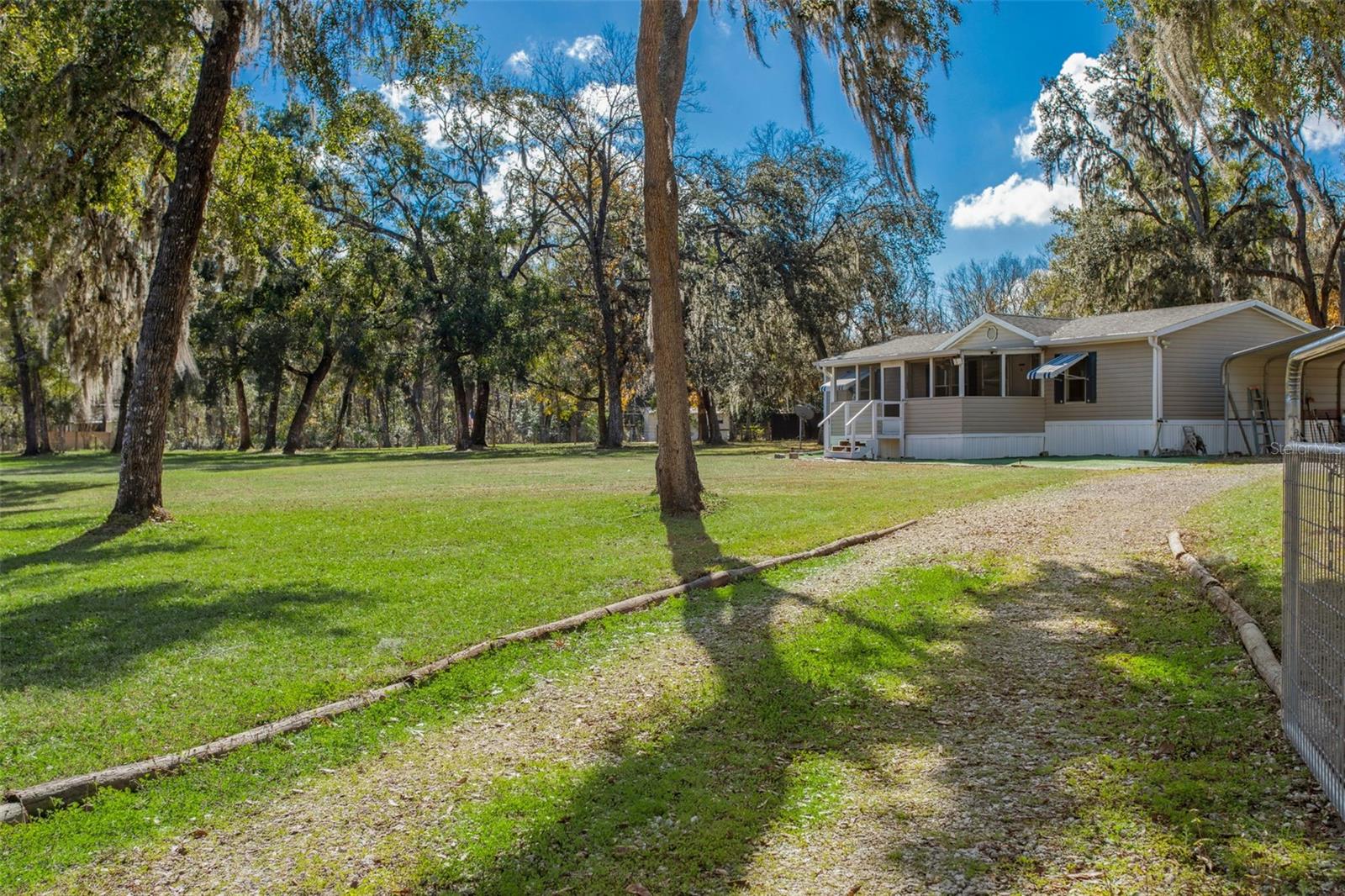 Image 11 of 34 For 38710 Burger Lane