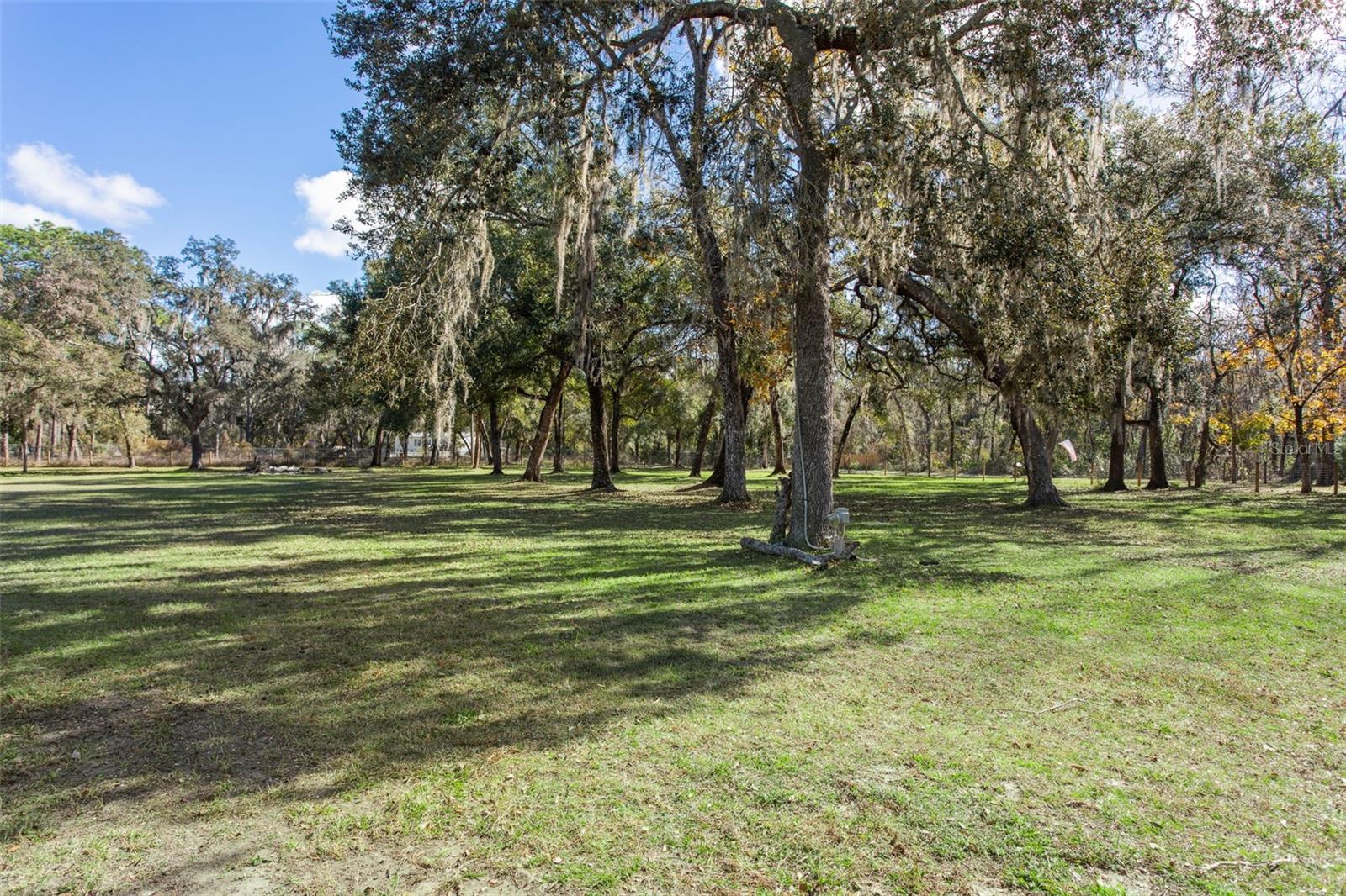 Image 15 of 34 For 38710 Burger Lane