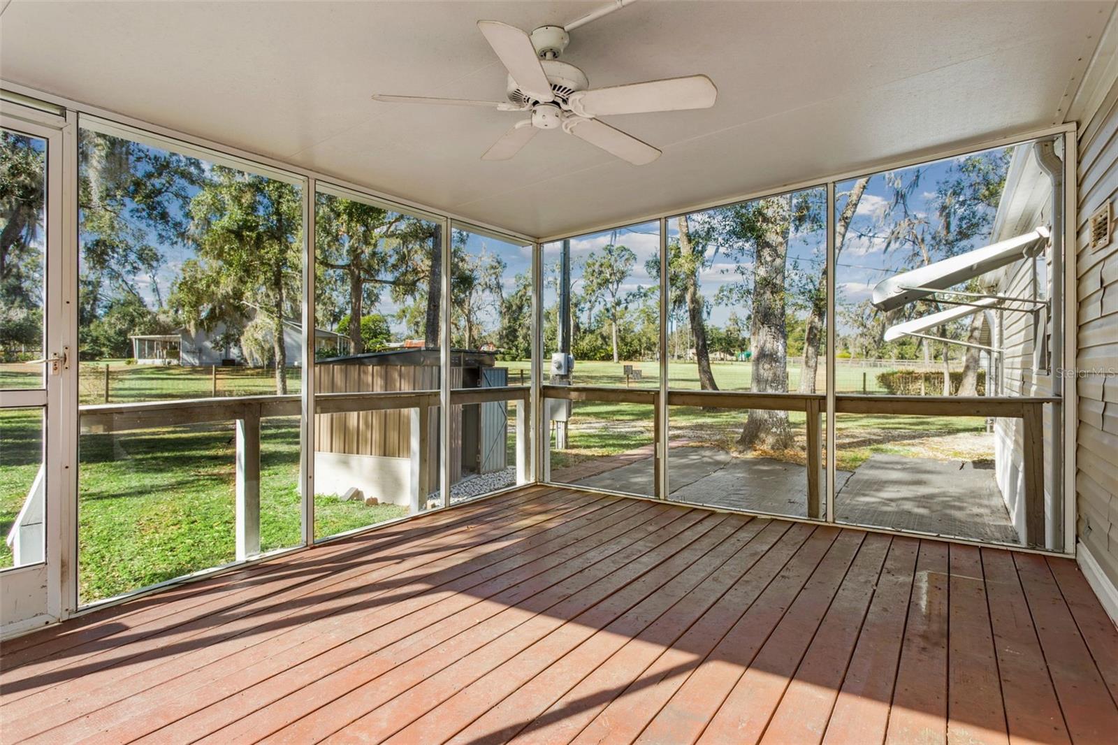 Image 17 of 34 For 38710 Burger Lane