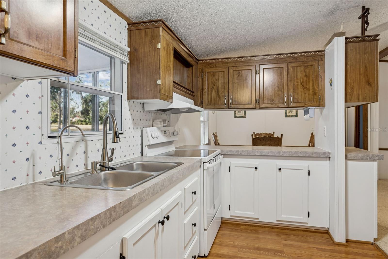 Image 26 of 34 For 38710 Burger Lane