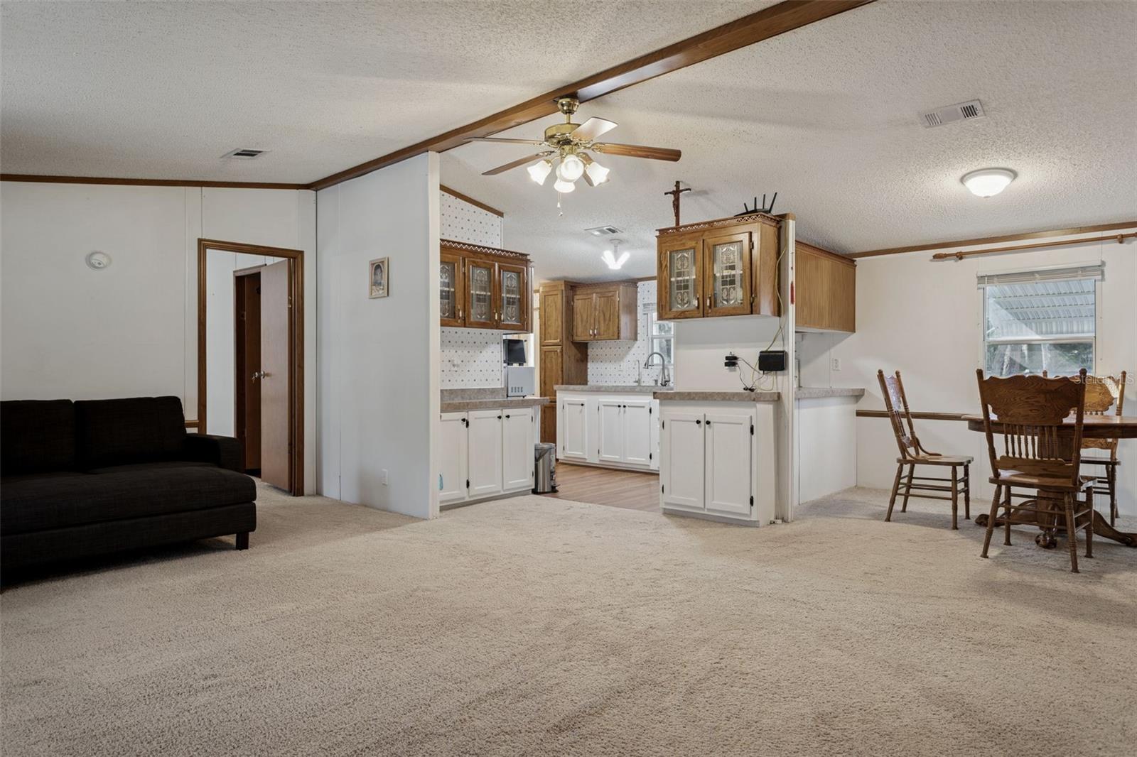 Image 28 of 34 For 38710 Burger Lane